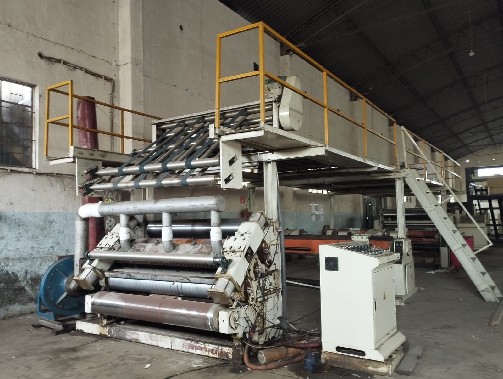 Cardboard Box Factory — image 89
