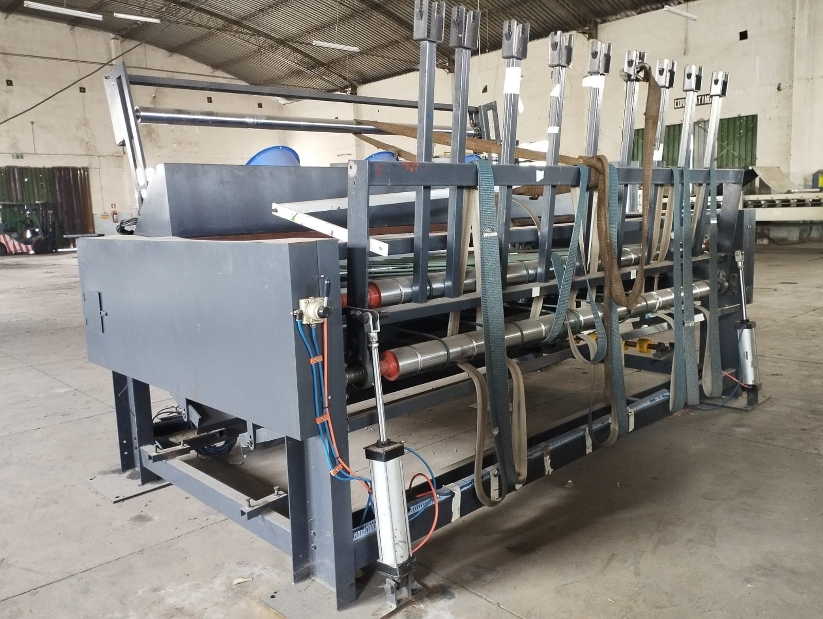 Cardboard Box Factory — image 111