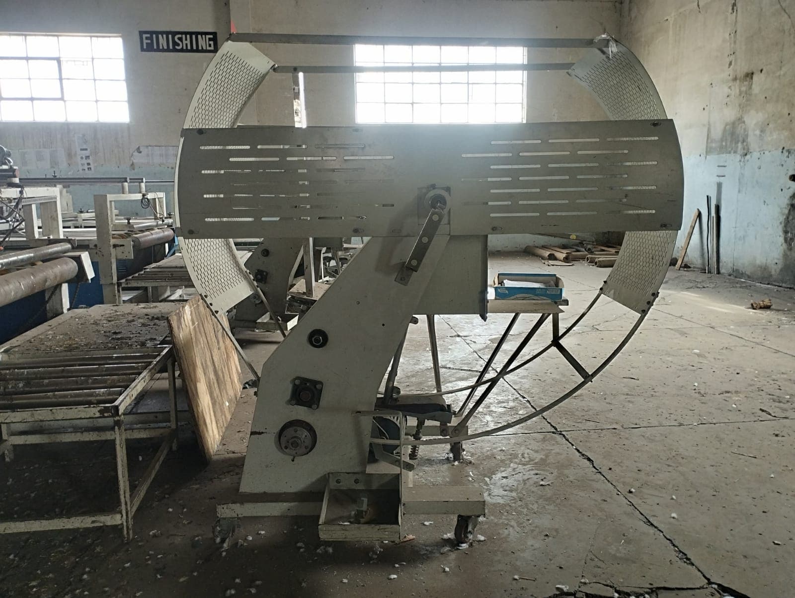 Cardboard Box Factory — image 153