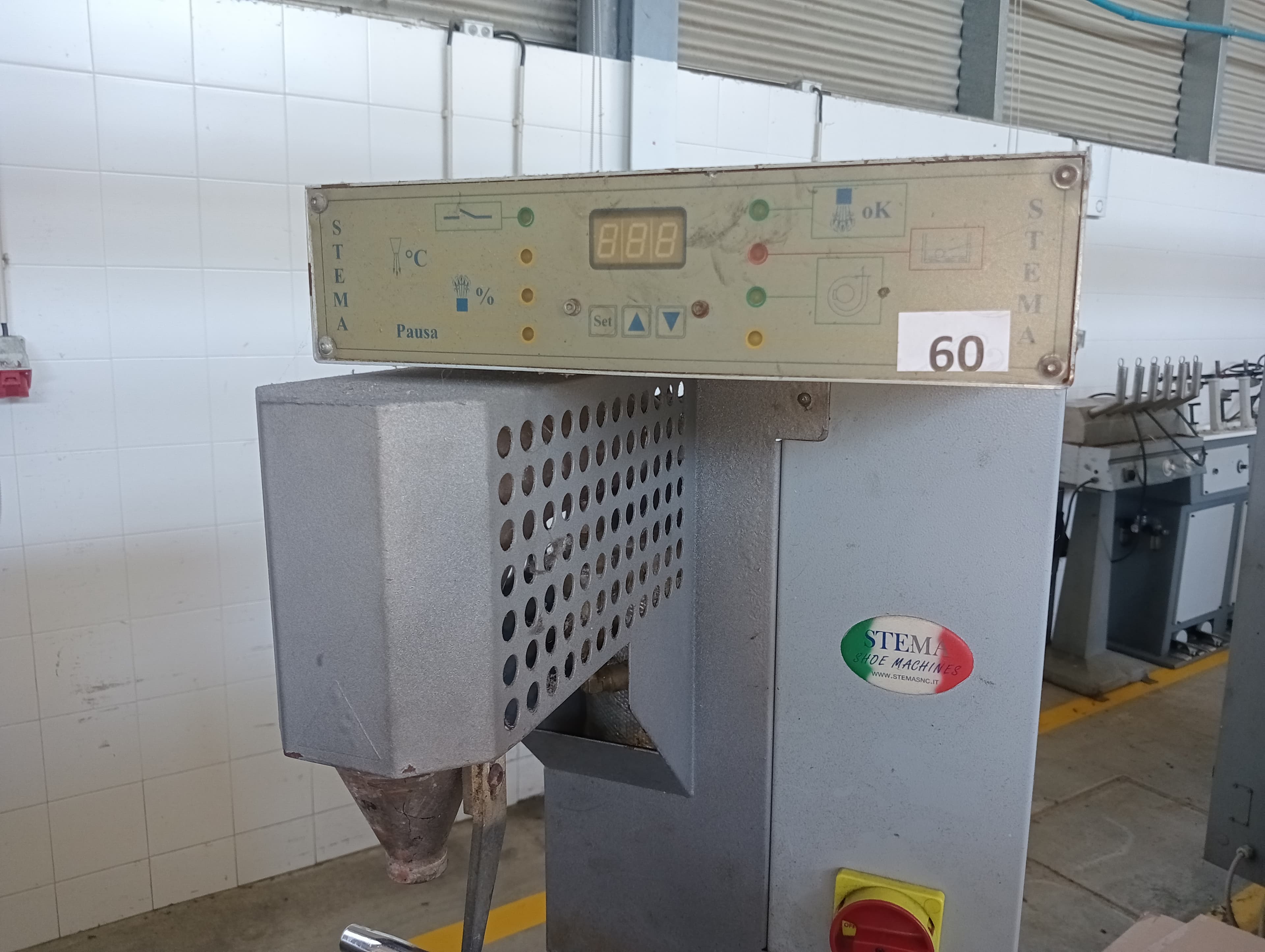 Machine à carder avec aspiration · Four · Sifione — image 6