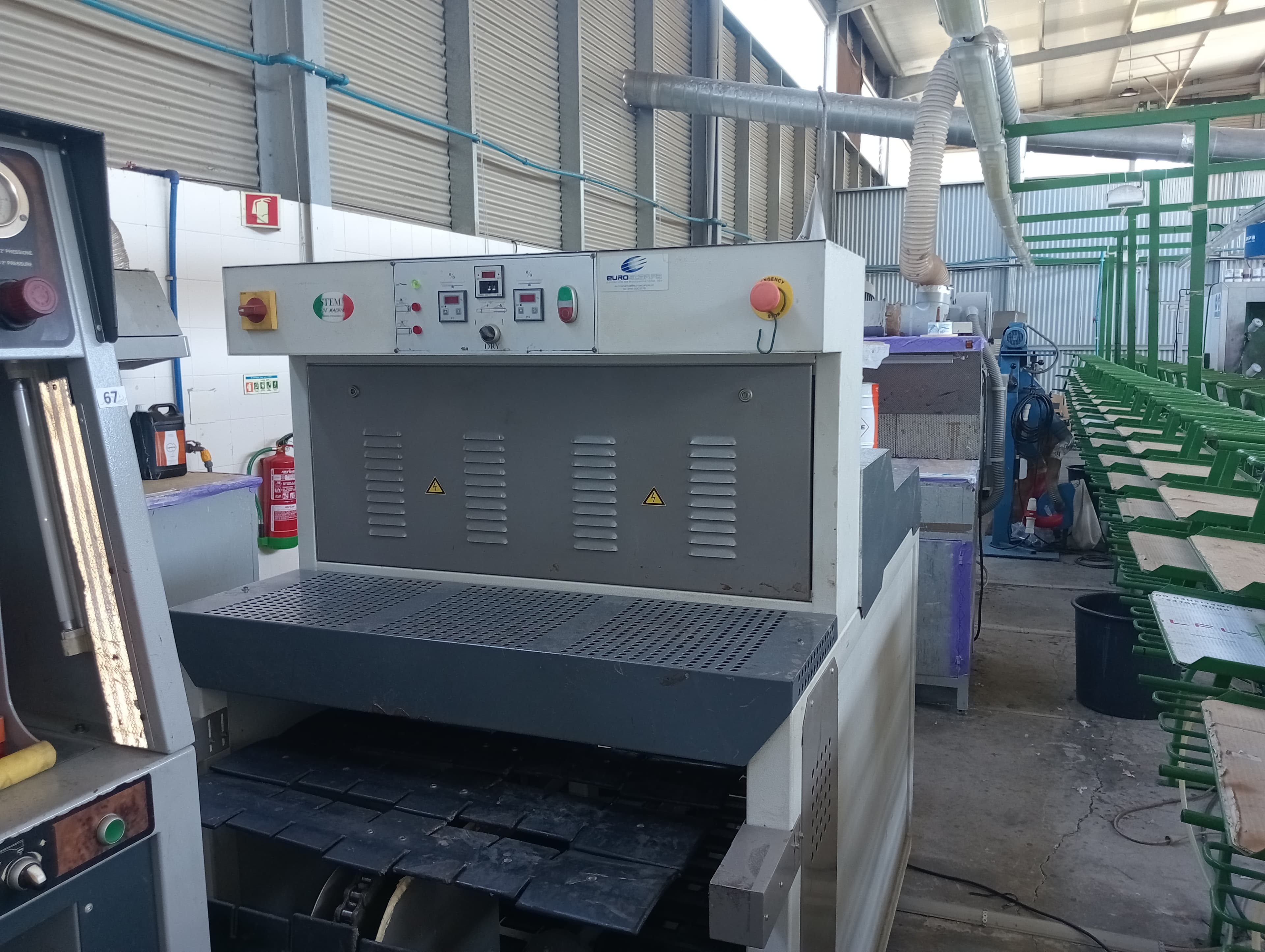 Sole and Vacuum Press · Refrigerator — image 3