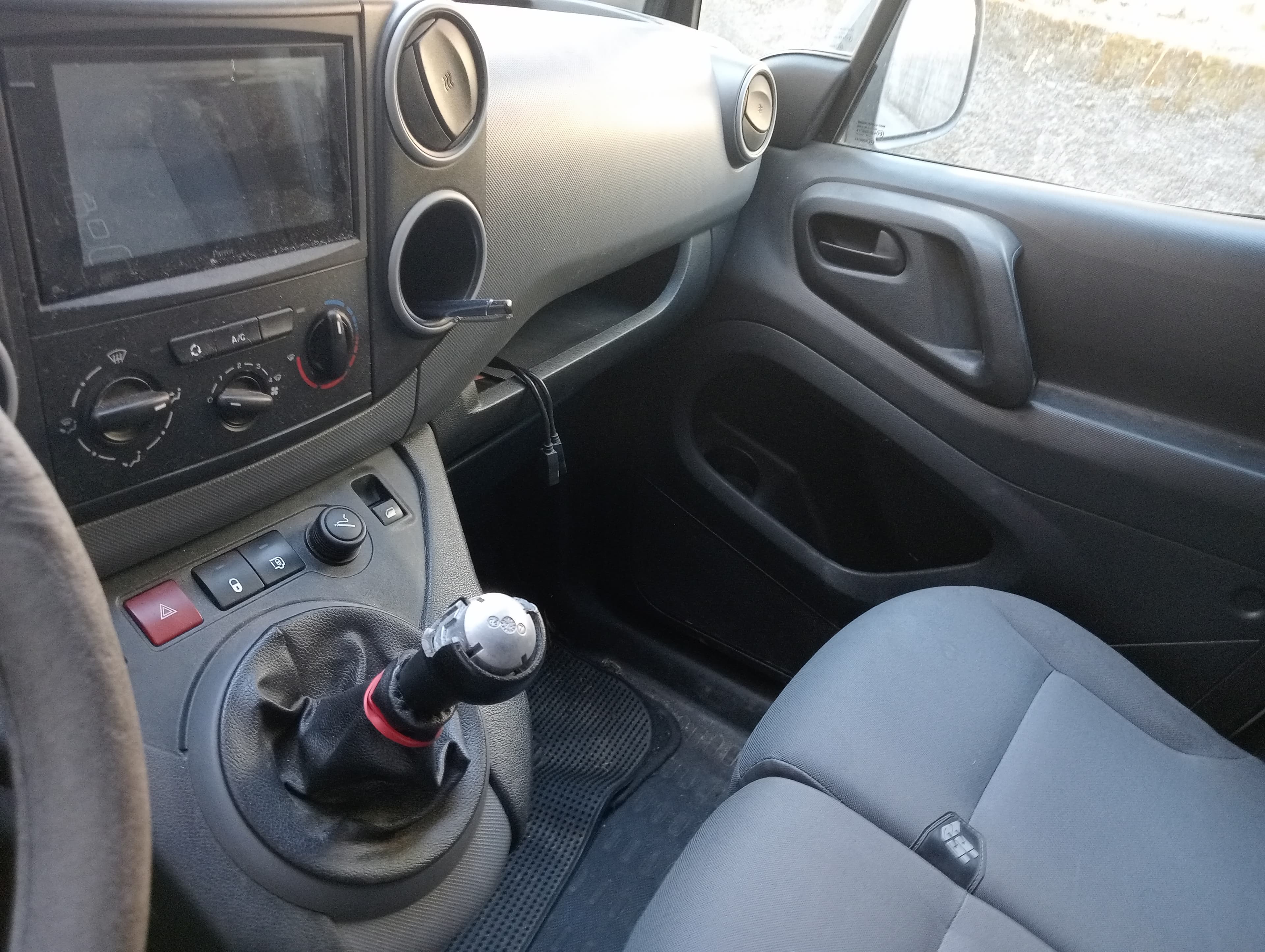 Citroën Berlingo · Année 2014 — image 7