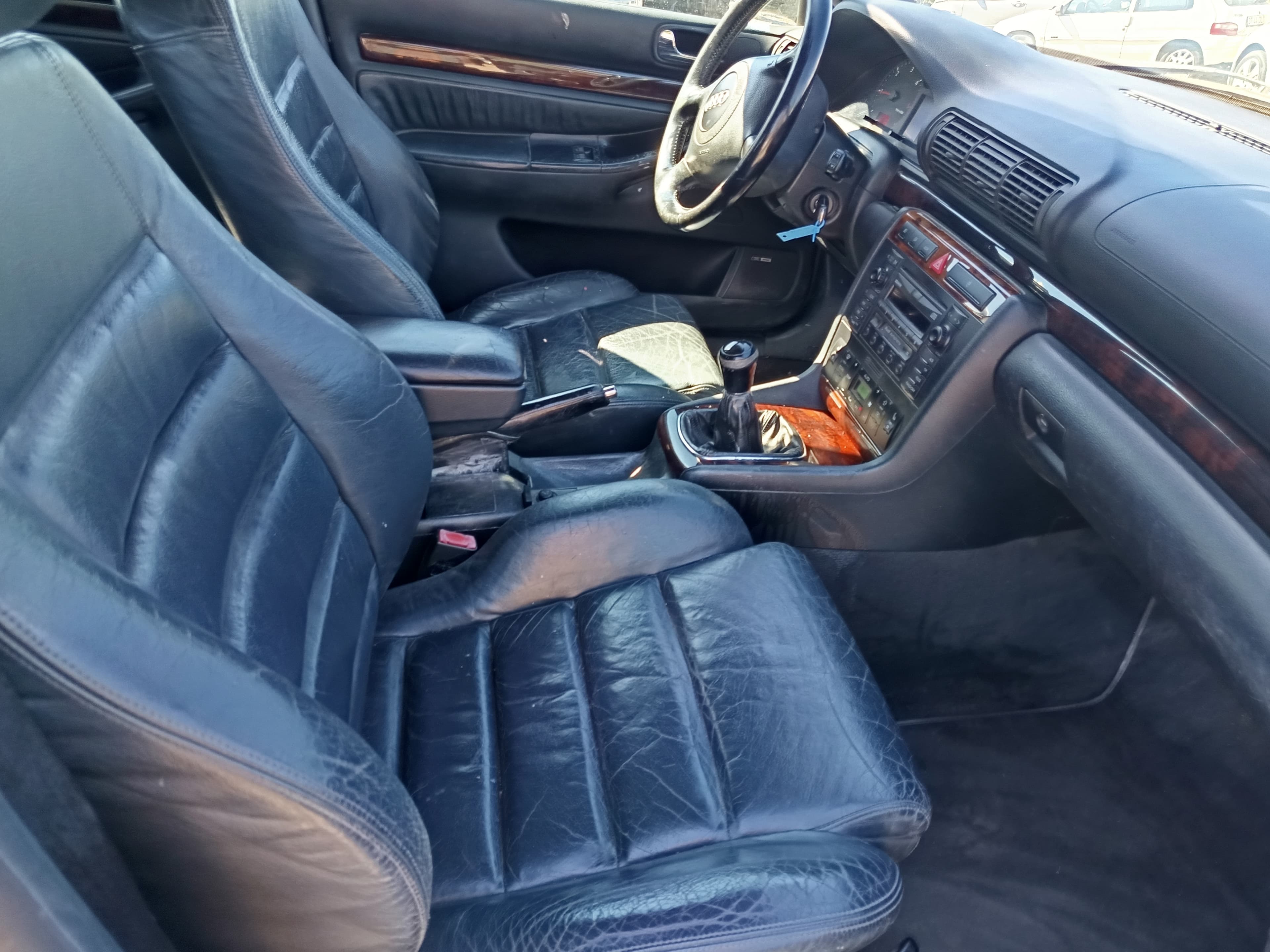 Audi A4 · Année 2000 — image 27