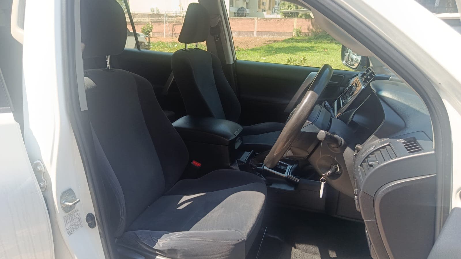 Toyota Land Cruiser Prado 2,70m — image 11