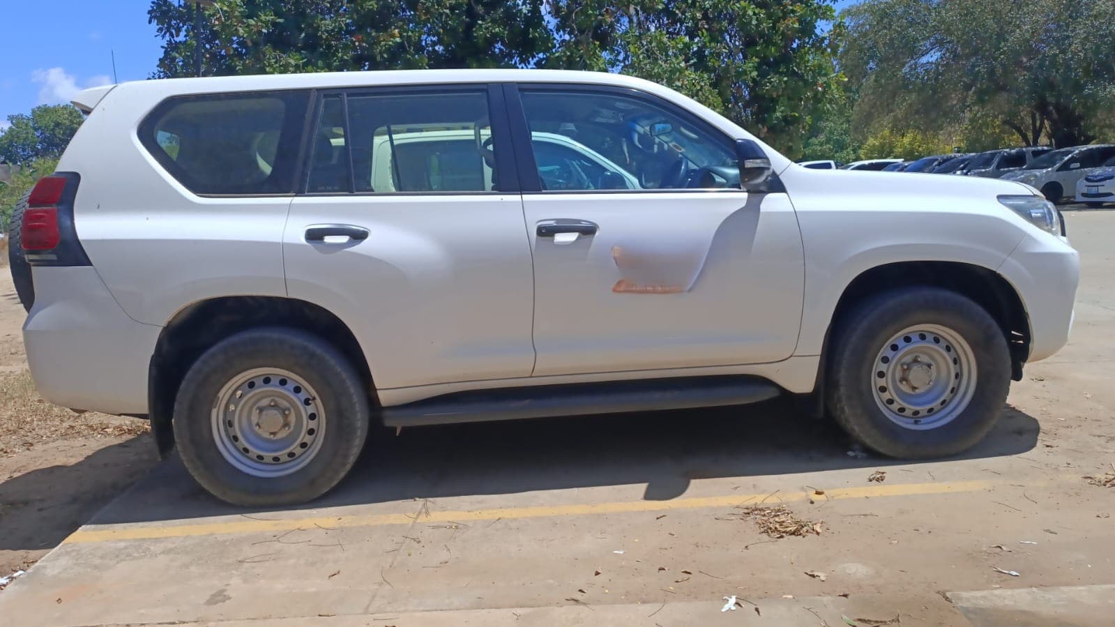 Toyota Land Cruiser Prado 2,70m — image 4