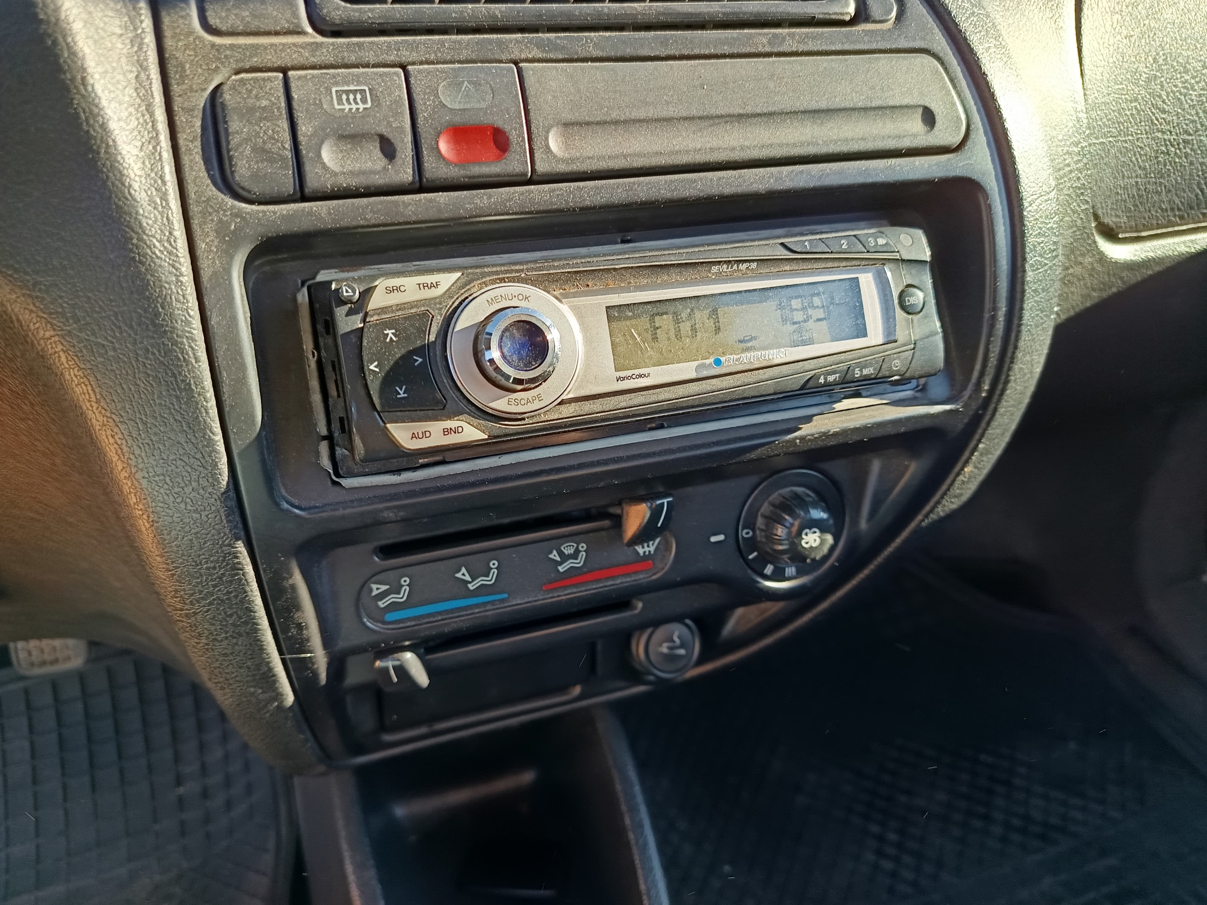 Citroën Saxoën Saxo · Année 1999 — image 27