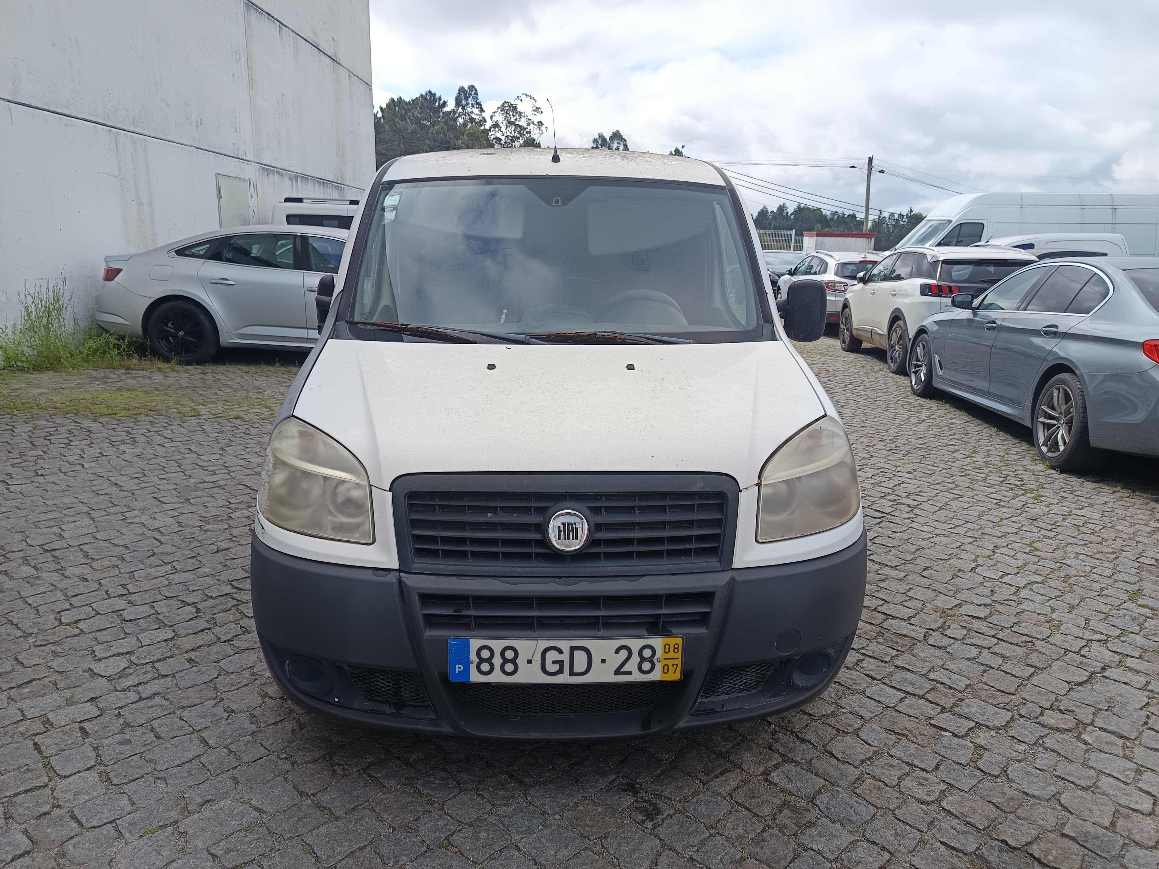 Fiat Doblo · Year 2008 — image 2