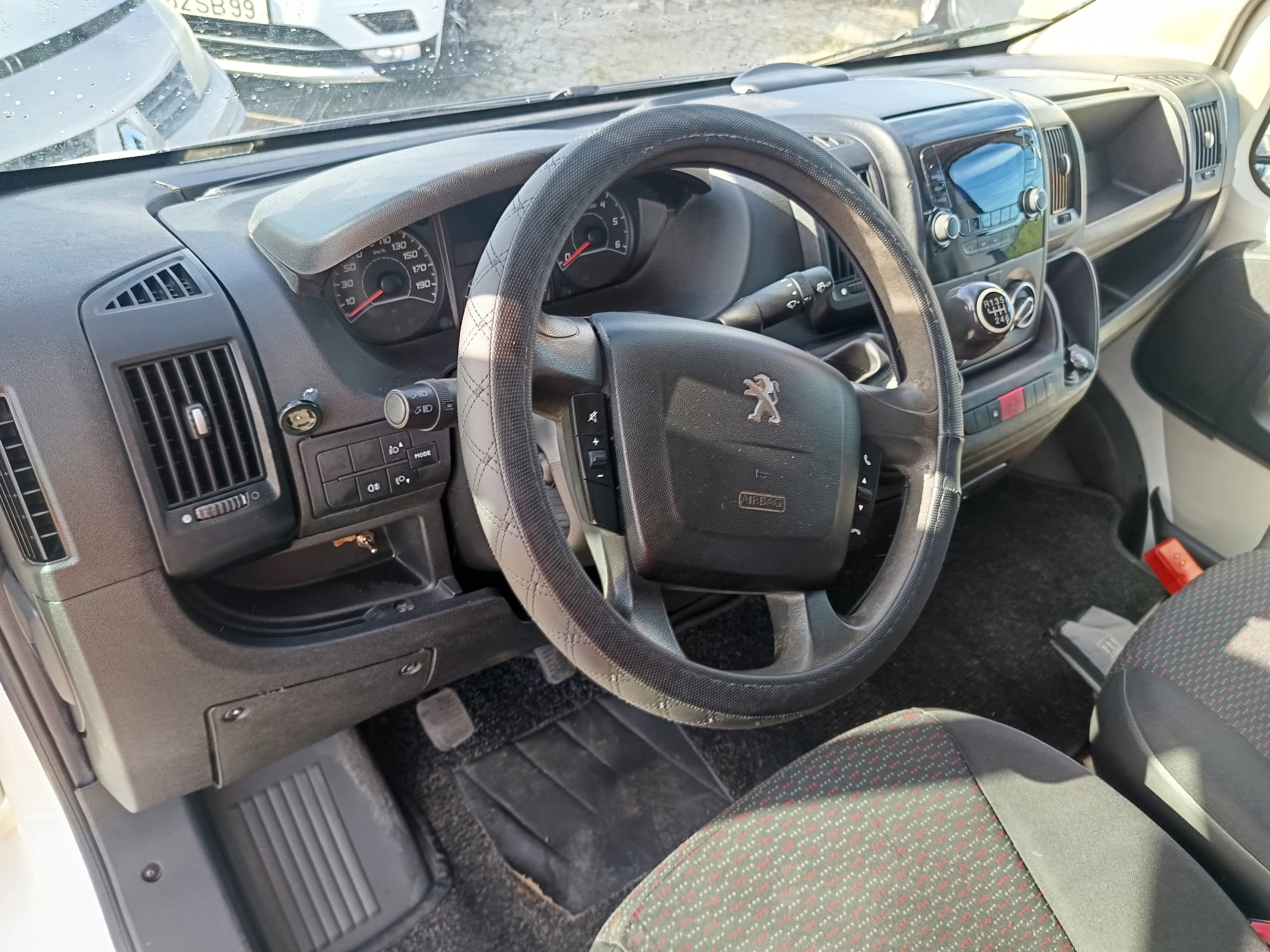 Peugeot Boxer · Année 2015 — image 27