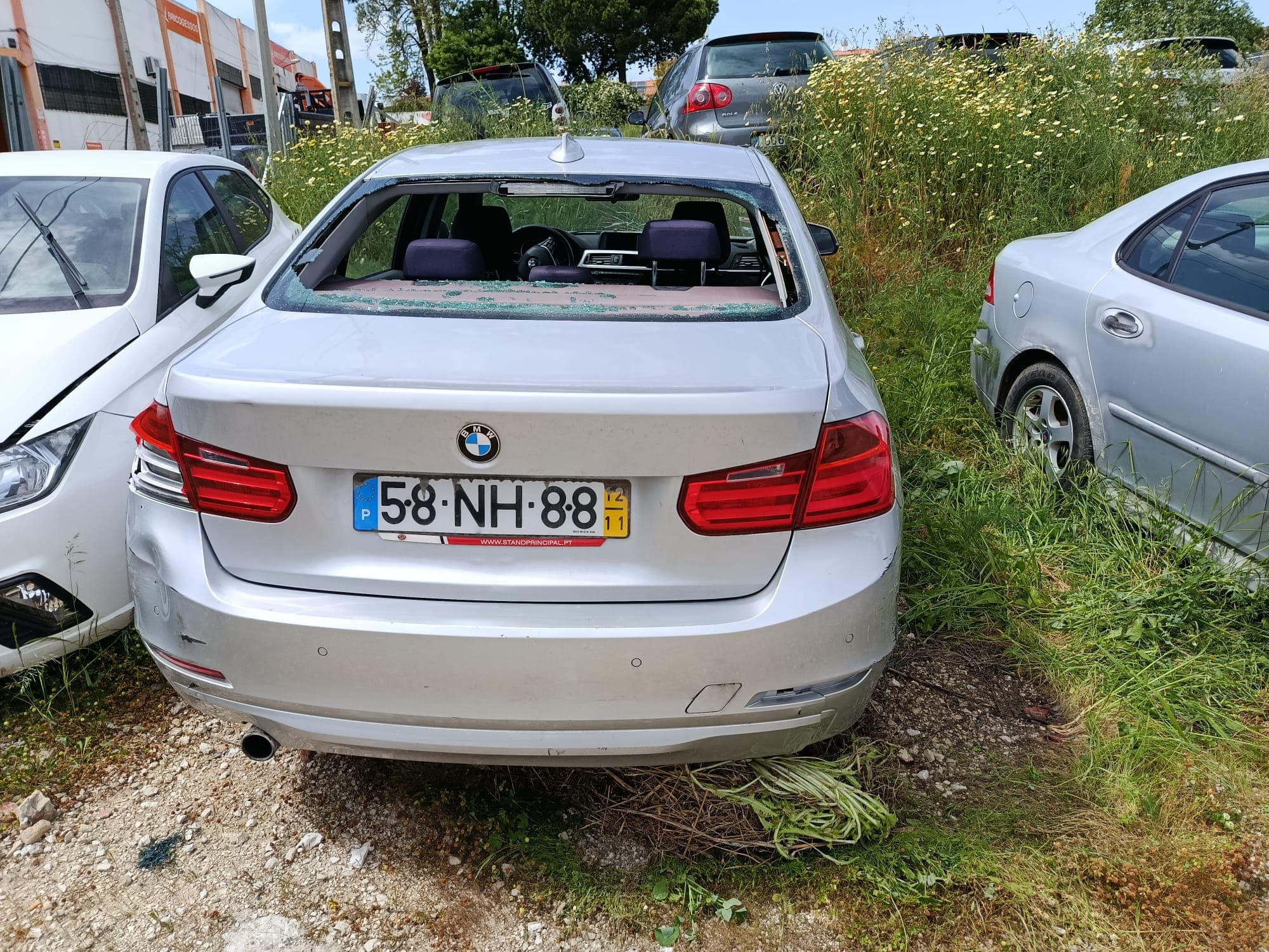 BMW 318d — image 7