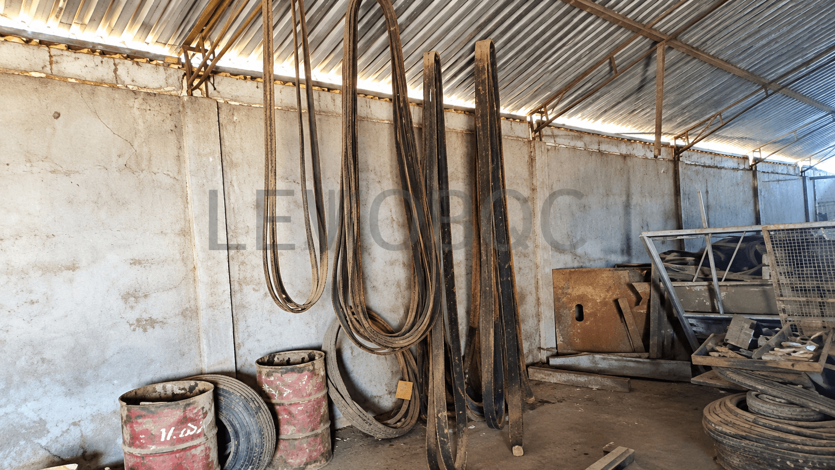 Matériaux de construction et de plomberie | Camionnette — image 32