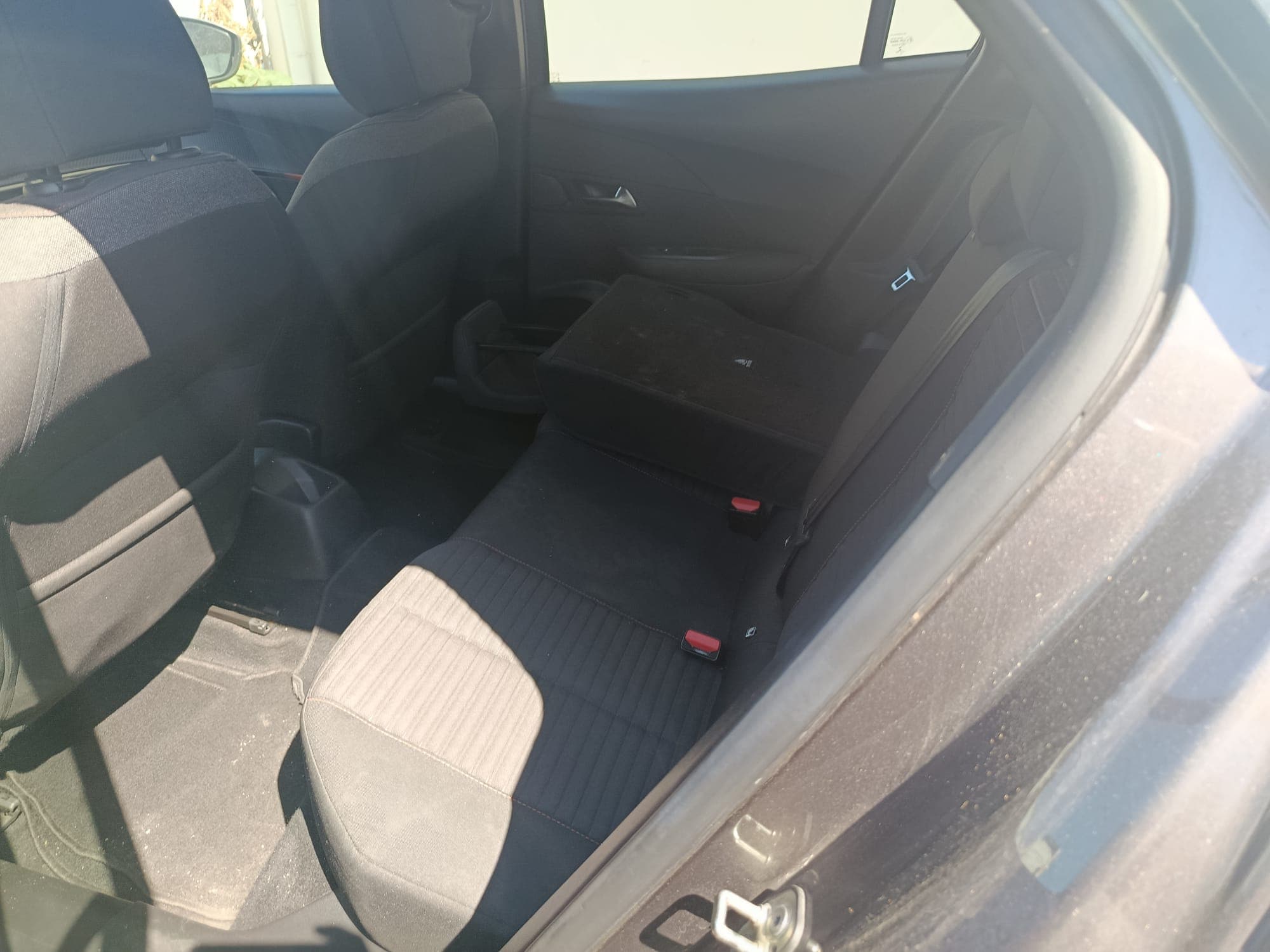 Peugeot 2008 · Année 2021 — image 22