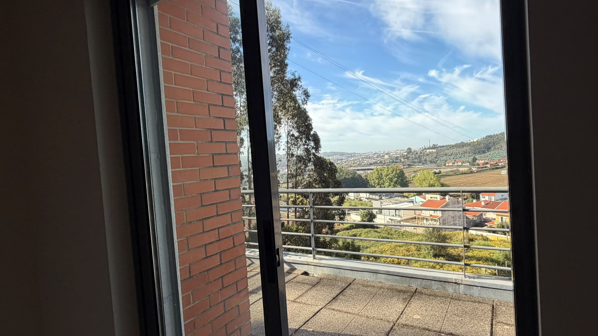 T3 Apartment + Parking Space + Storage · Alfena, Valongo — image 23