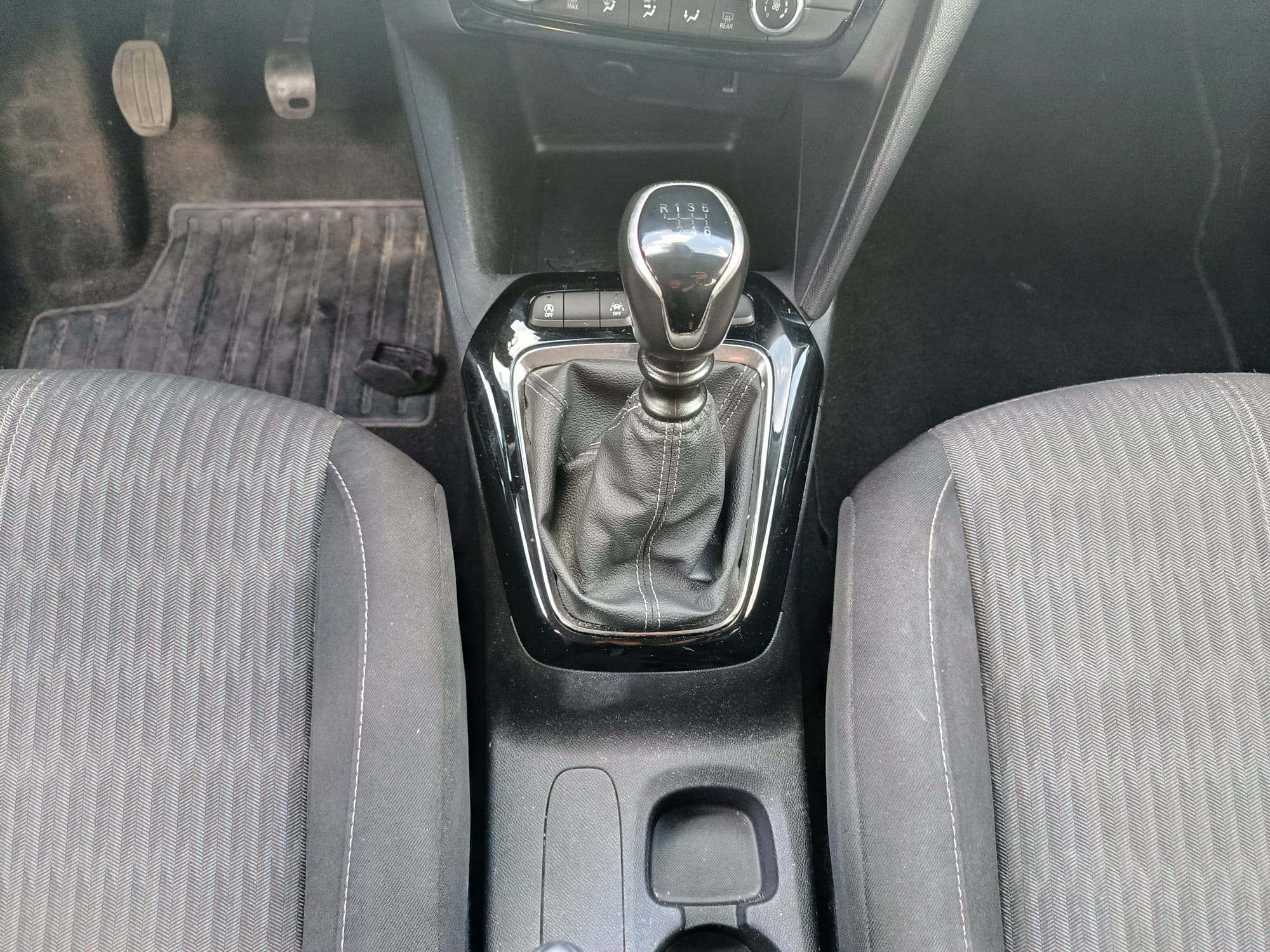 Opel Corsa · Ano 2022 — image 23