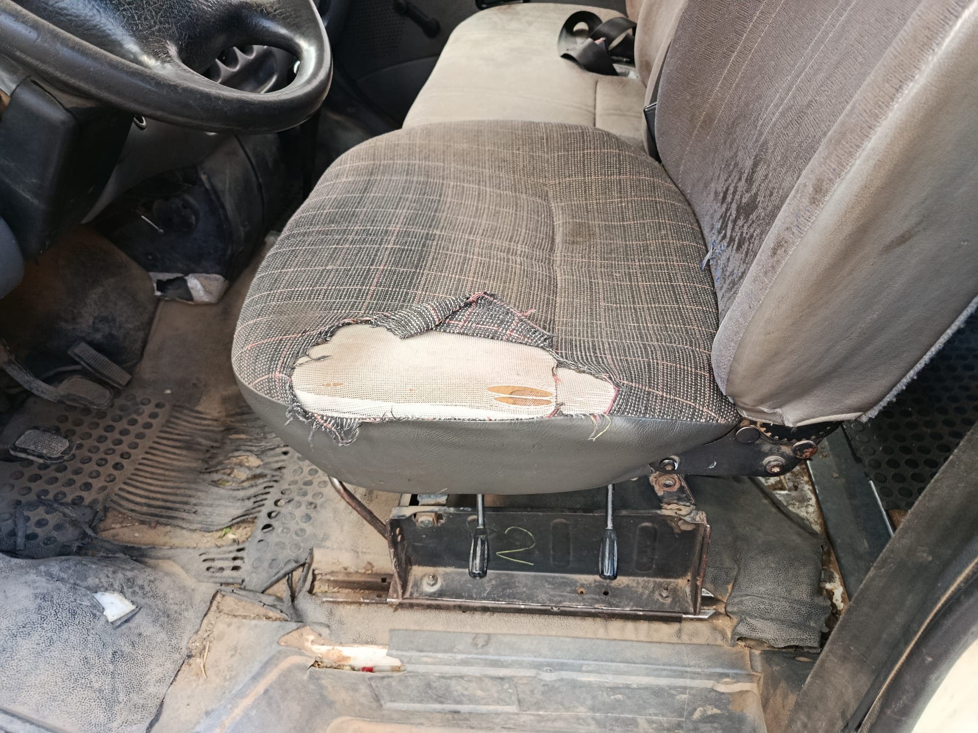 Ford Transit · Année 1998 — image 30