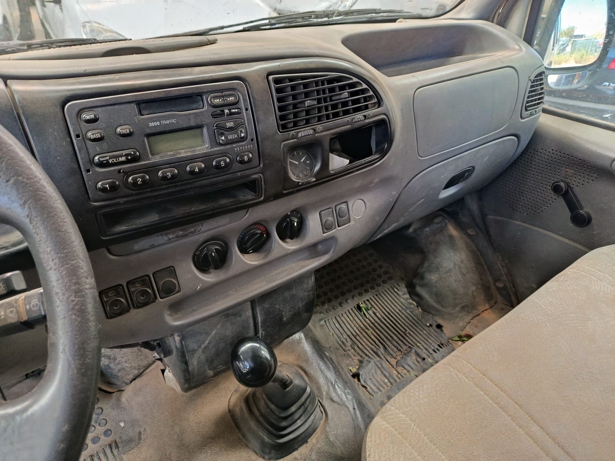 Ford Transit · Année 1998 — image 26