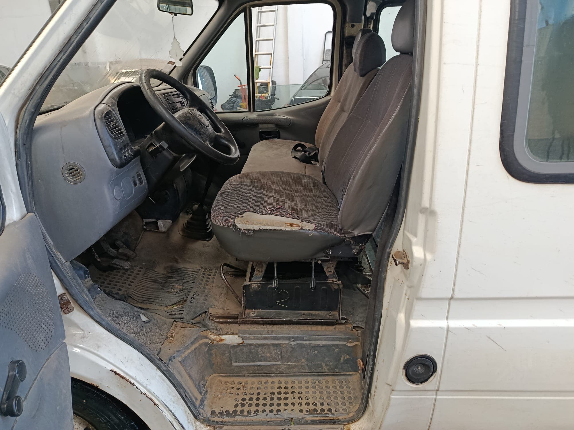 Ford Transit · Année 1998 — image 29