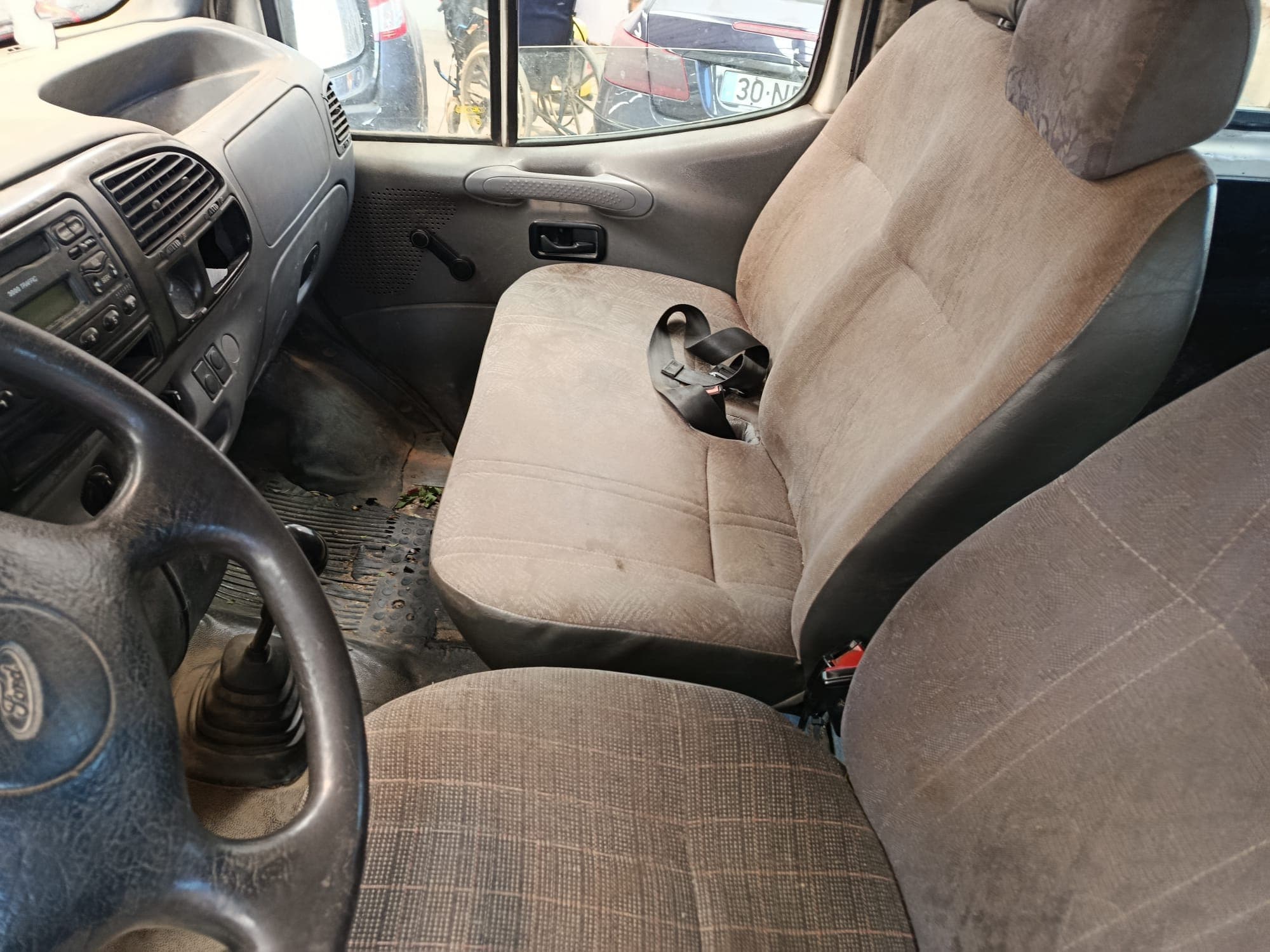 Ford Transit · Année 1998 — image 24