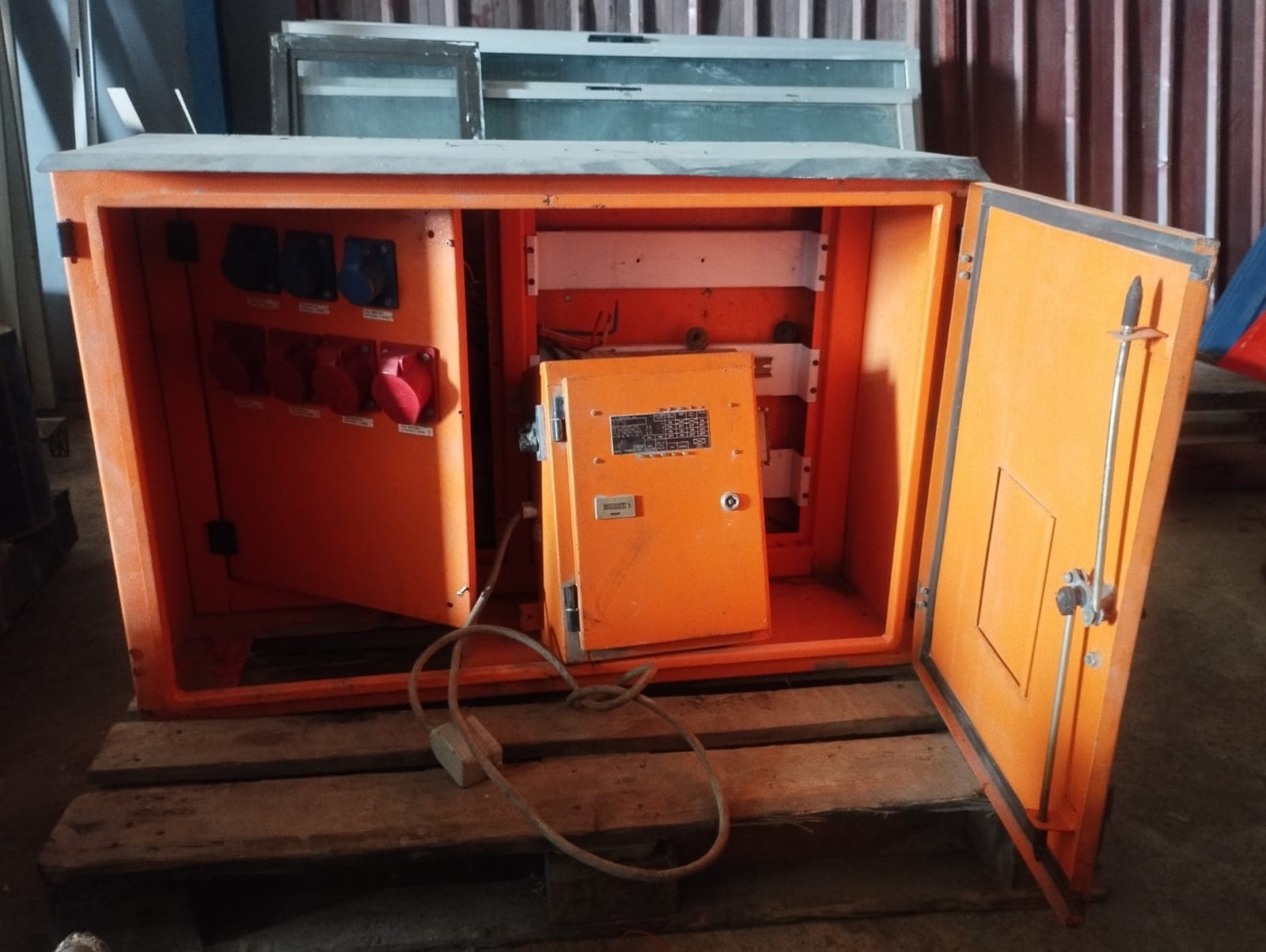 Industrial electrical panels - mobile