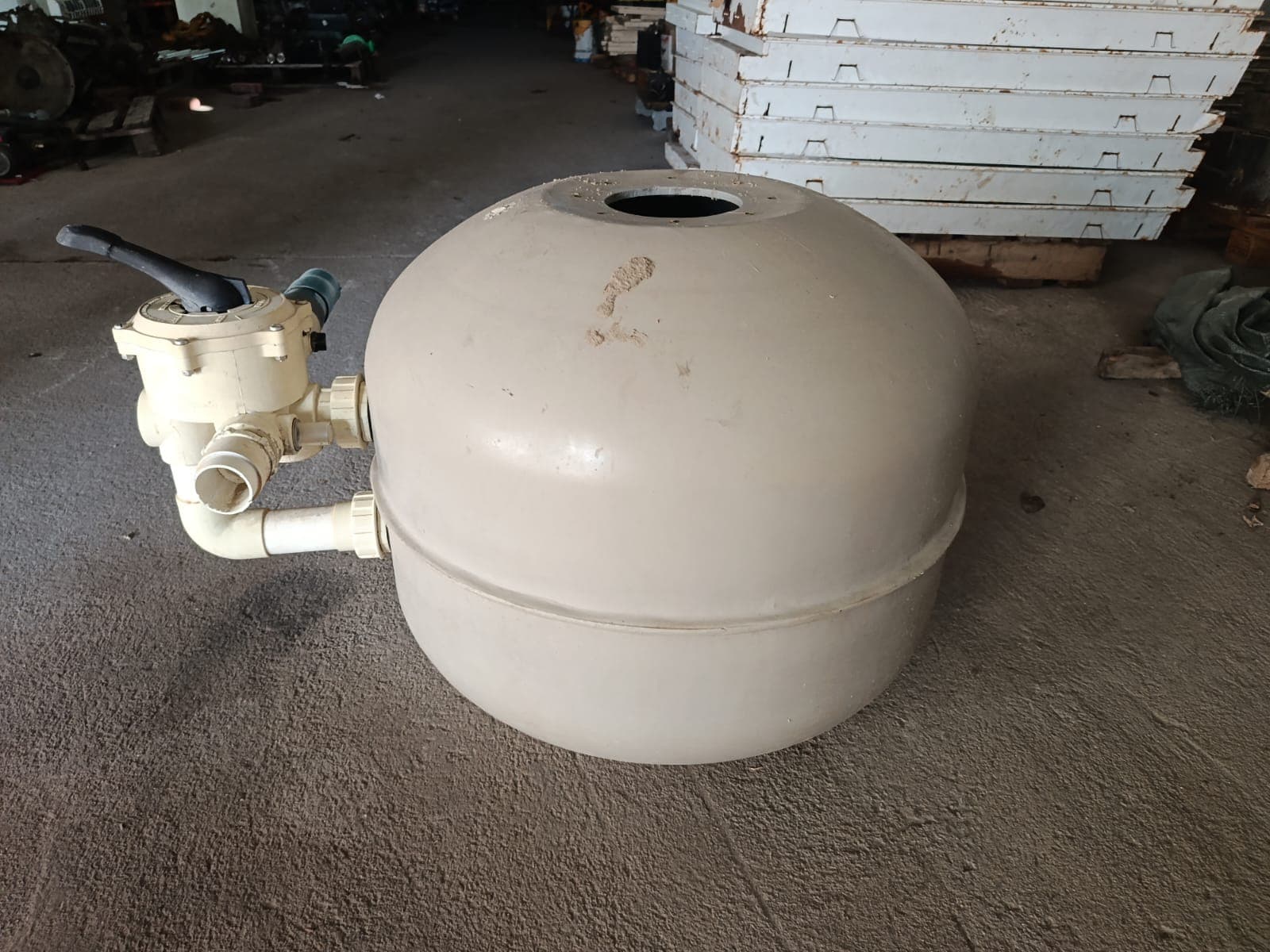 Pool sand filter
