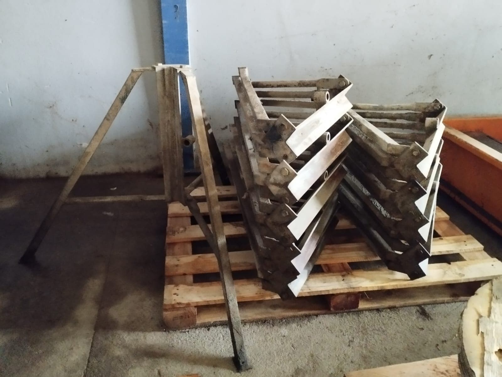 Échafaudage de construction | Construction trestle — image 1