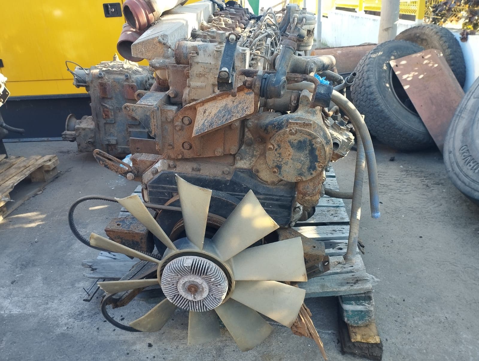 Moteur Perkins 1006E-6T | Perkins 1006E-6T engine — image 2