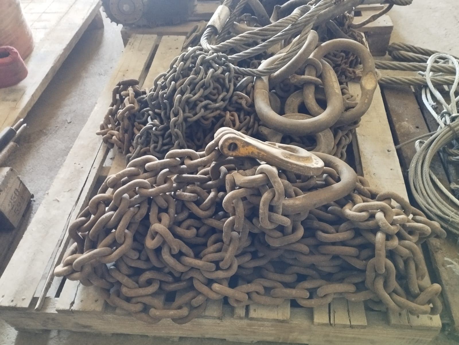 Chaînes d'ancrage et de remorquage | Anchoring and towing chains