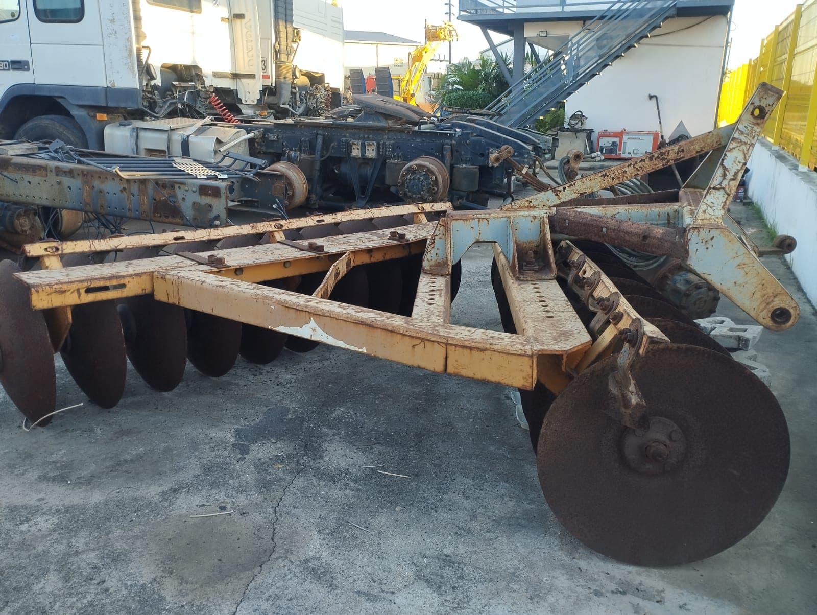 Grada de discos | Disc harrow — imagen 3