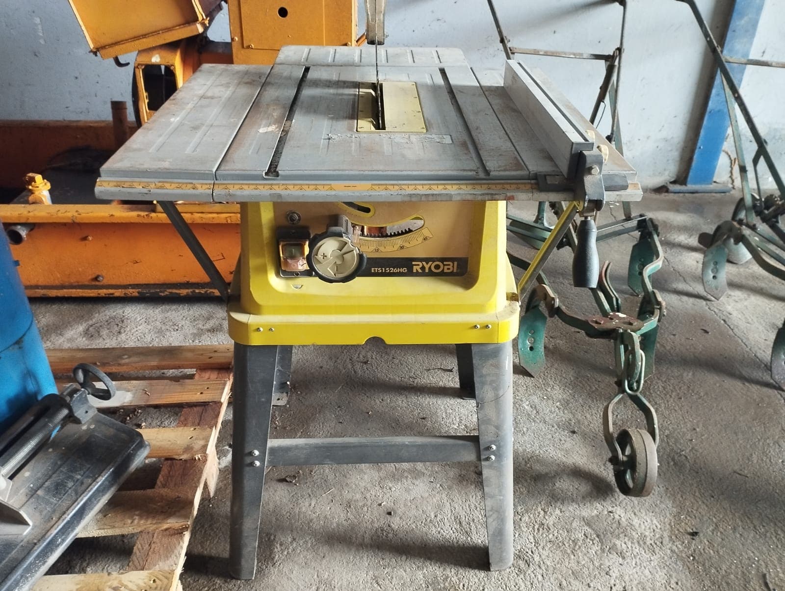 Scie à table — Ryobi | Table saw — Ryobi