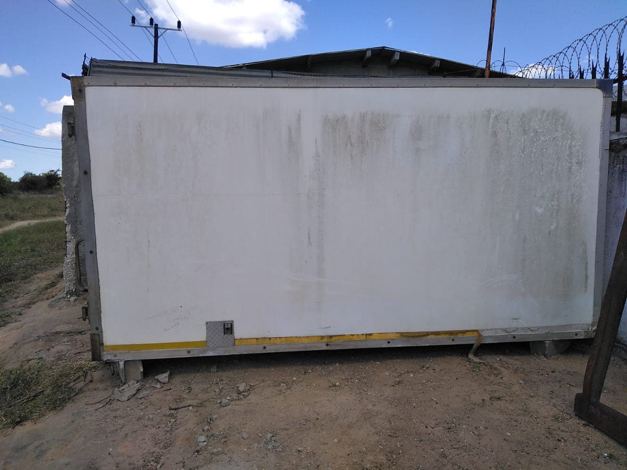 Refrigerated container — image 2