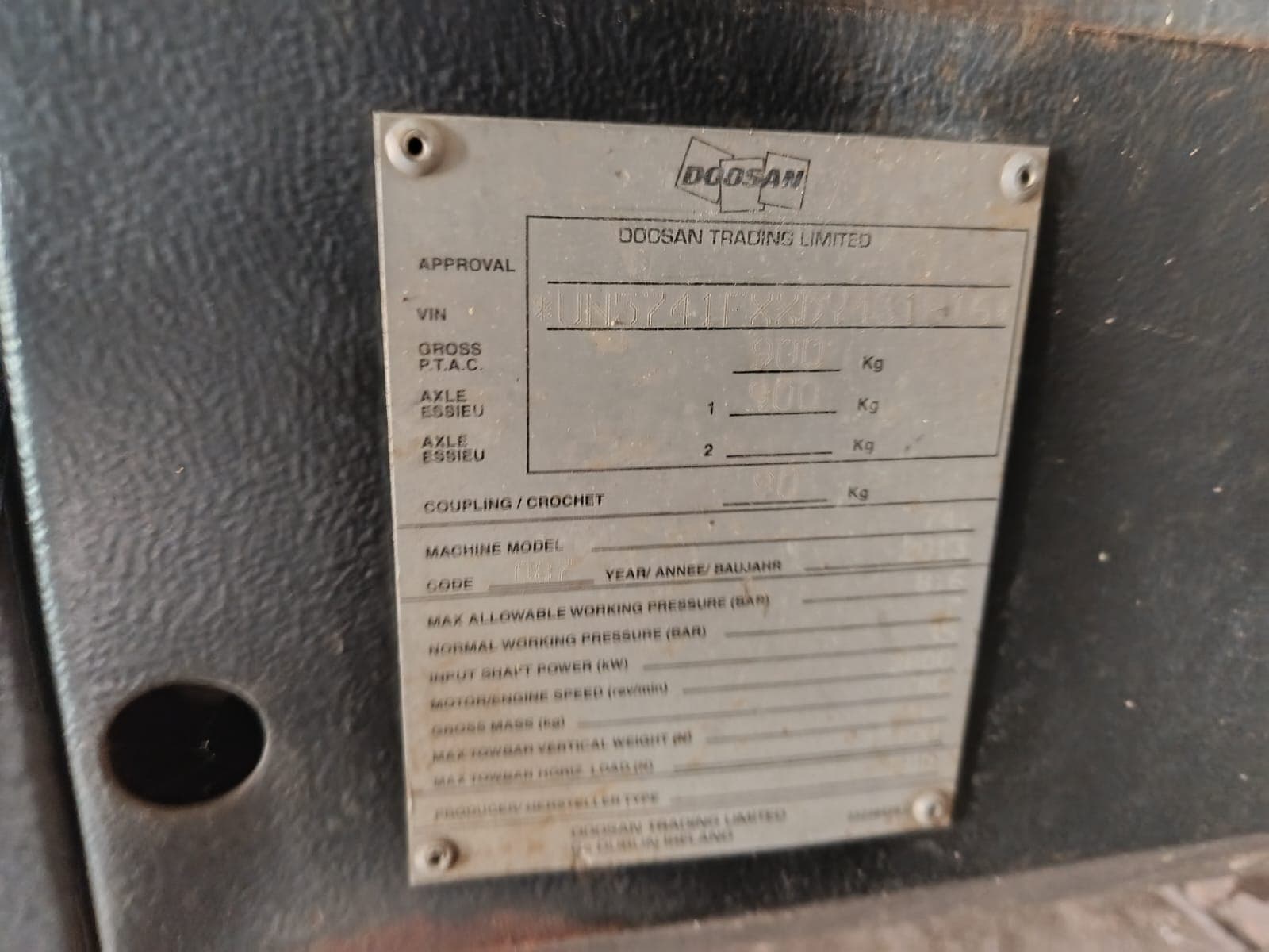 Compresseur d'air — Doosan | Air compressor — Doosan — image 4