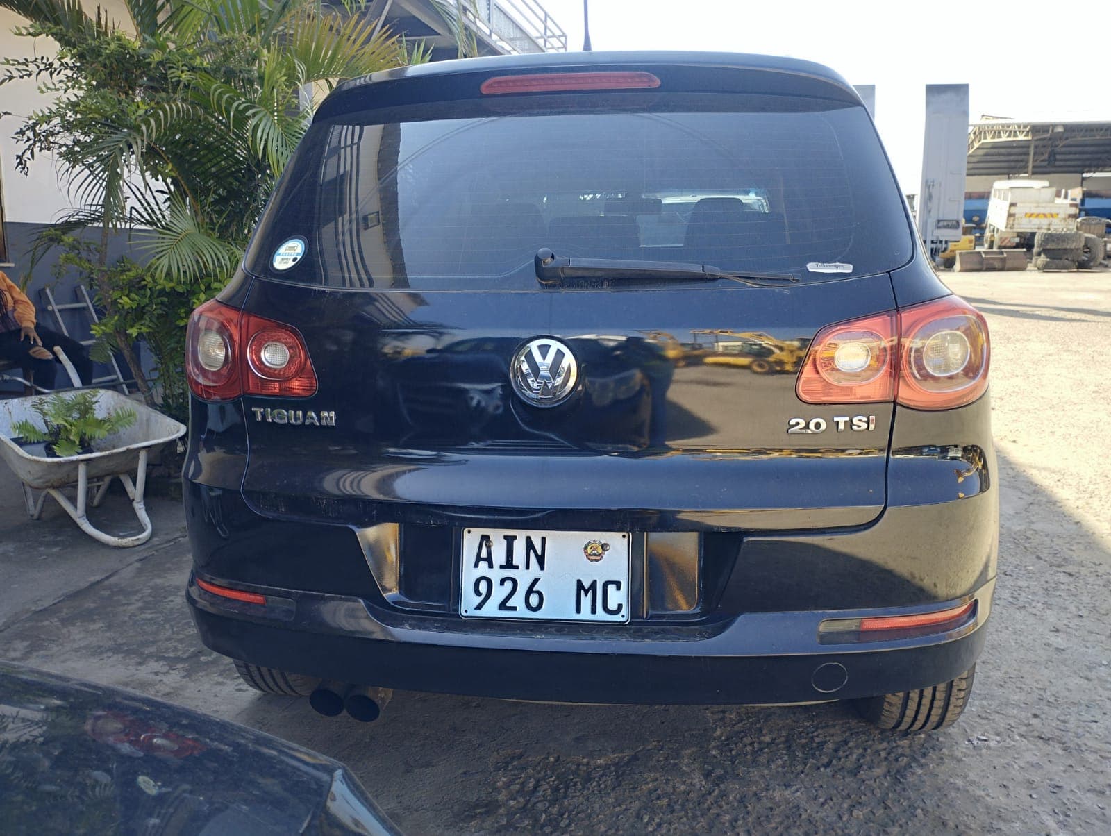 Véhicule léger — Volkswagen Tiguan 4X4 — 2008 | Light vehicle — Volkswagen Tiguan 4X4 — 2008 — image 7