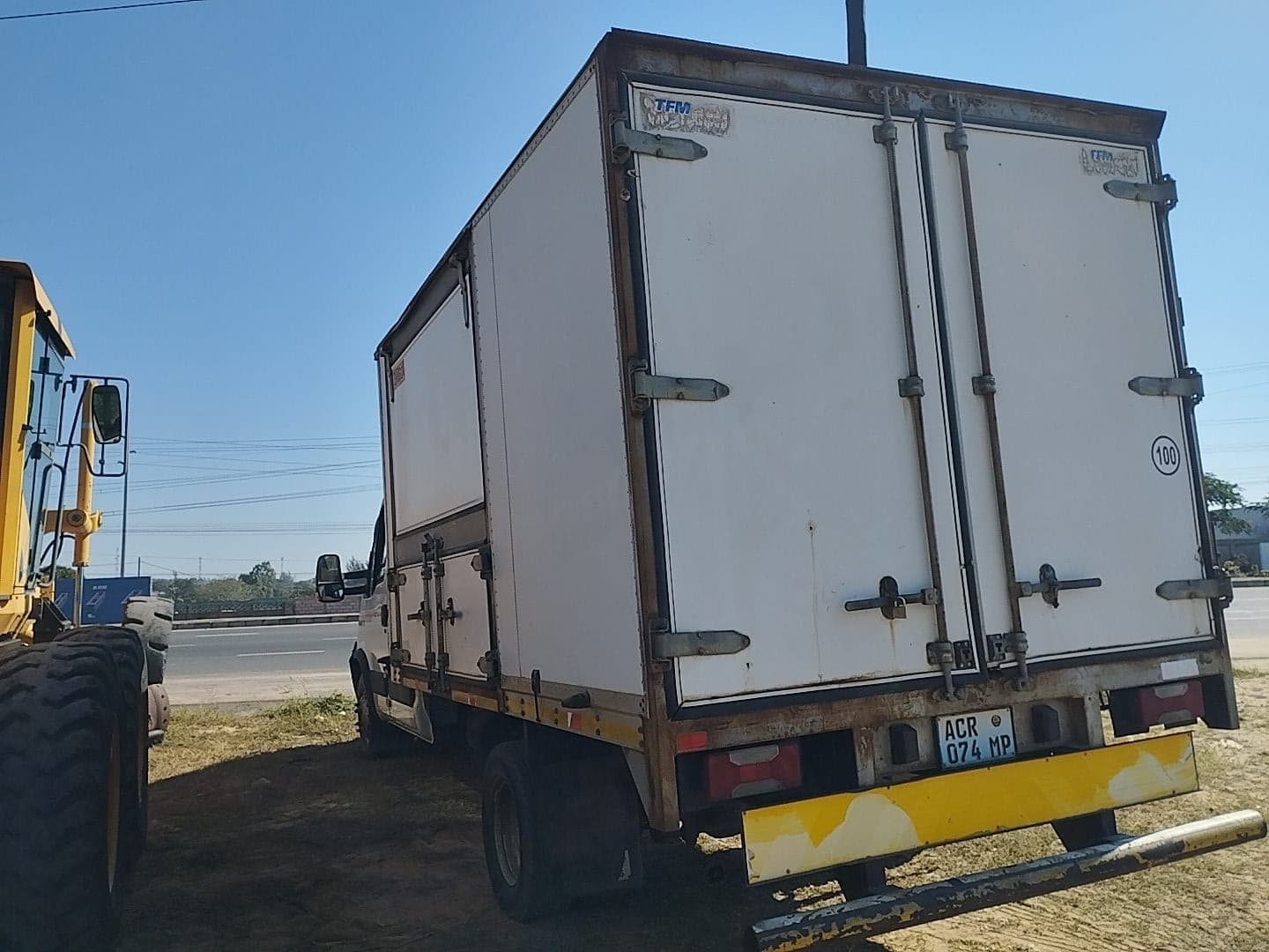Véhicule léger — Iveco | Light vehicle — Iveco — image 6