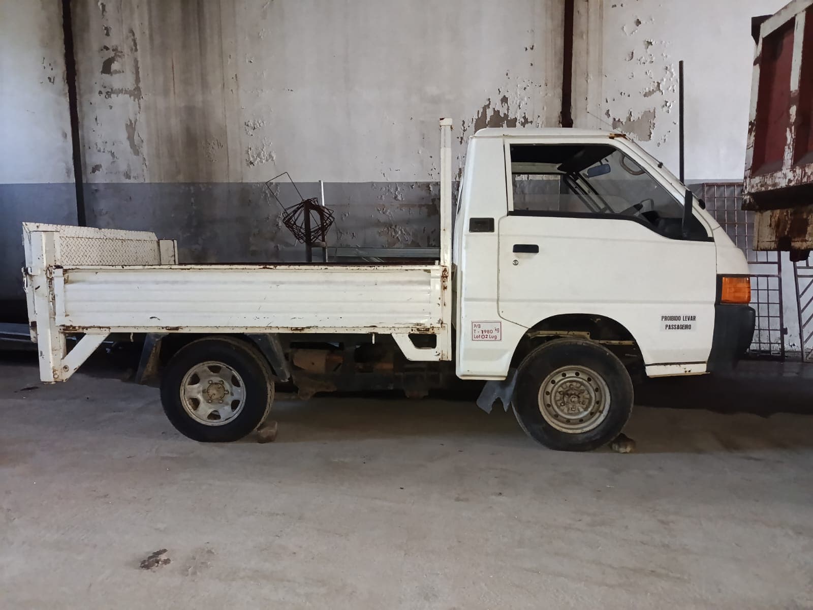 Veículo ligeiro — Mitsubishi Delica Truck 4X4 | Light vehicle — Mitsubishi Delica Truck 4X4 — imagem 2