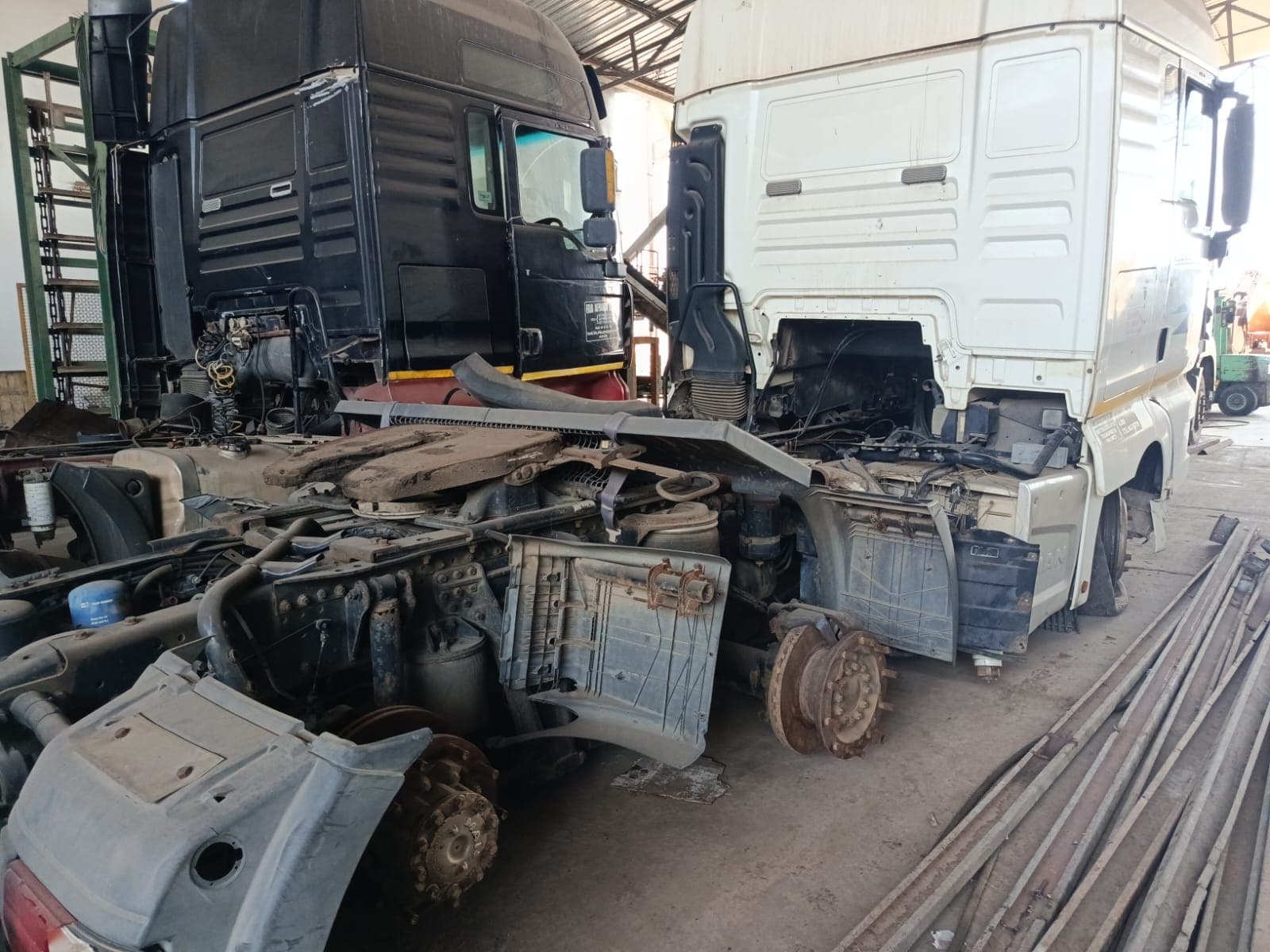 Camion — MAN TGX 26440 | Truck — MAN TGX 26440 — image 8