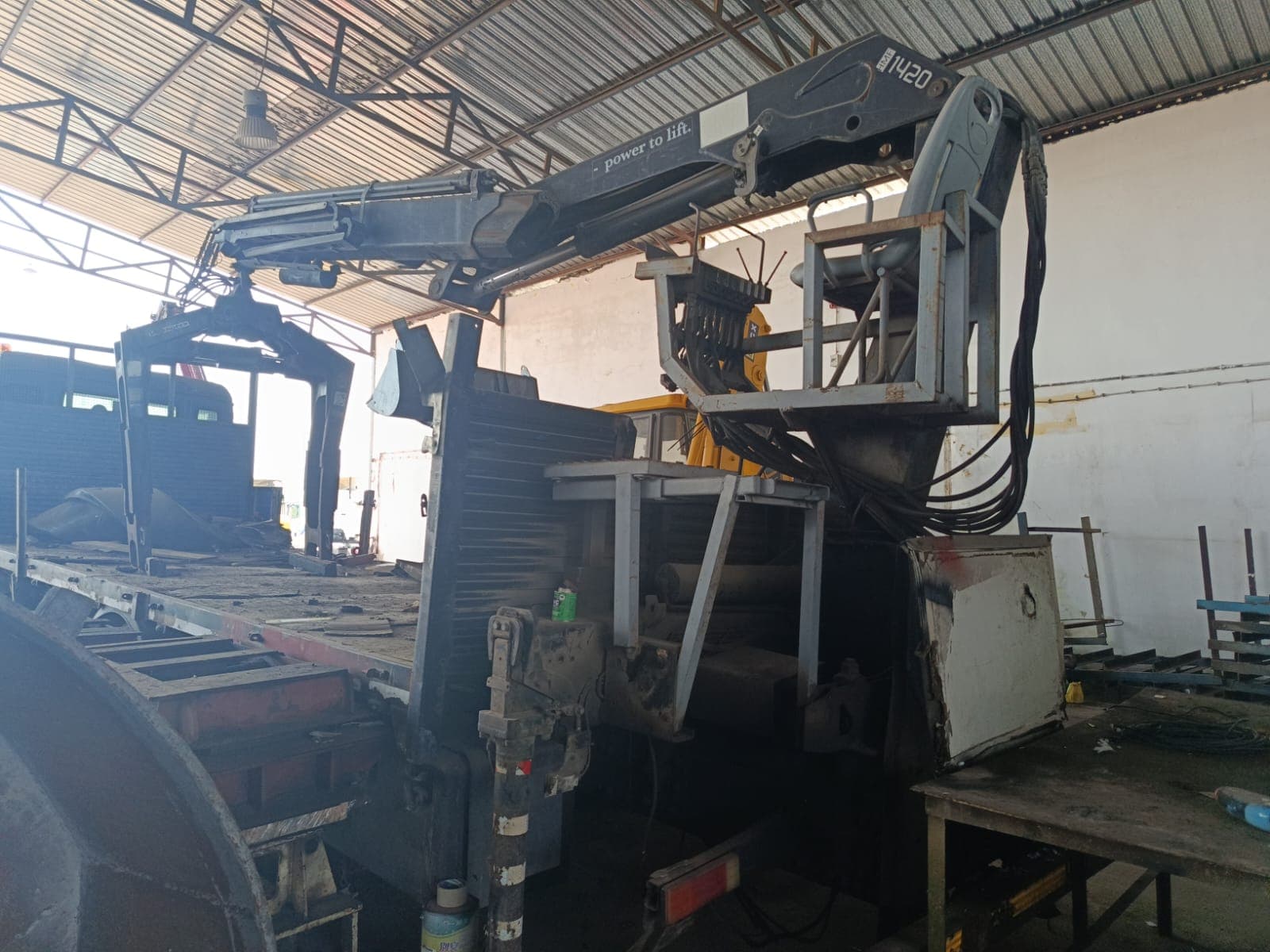 Crane truck — MAN TGS — 2019 — image 6