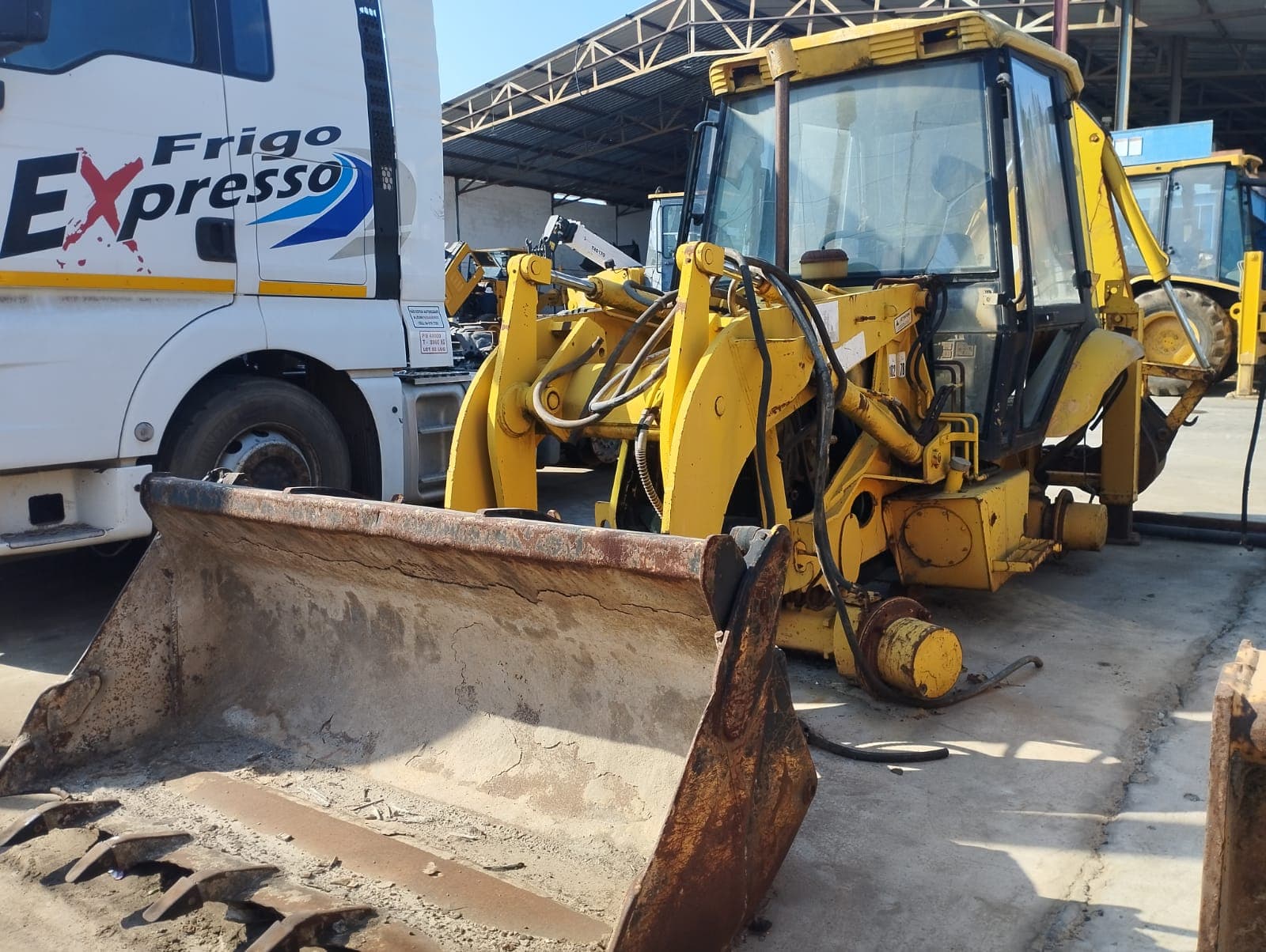 Retroexcavadora — JCB | Backhoe loader — JCB