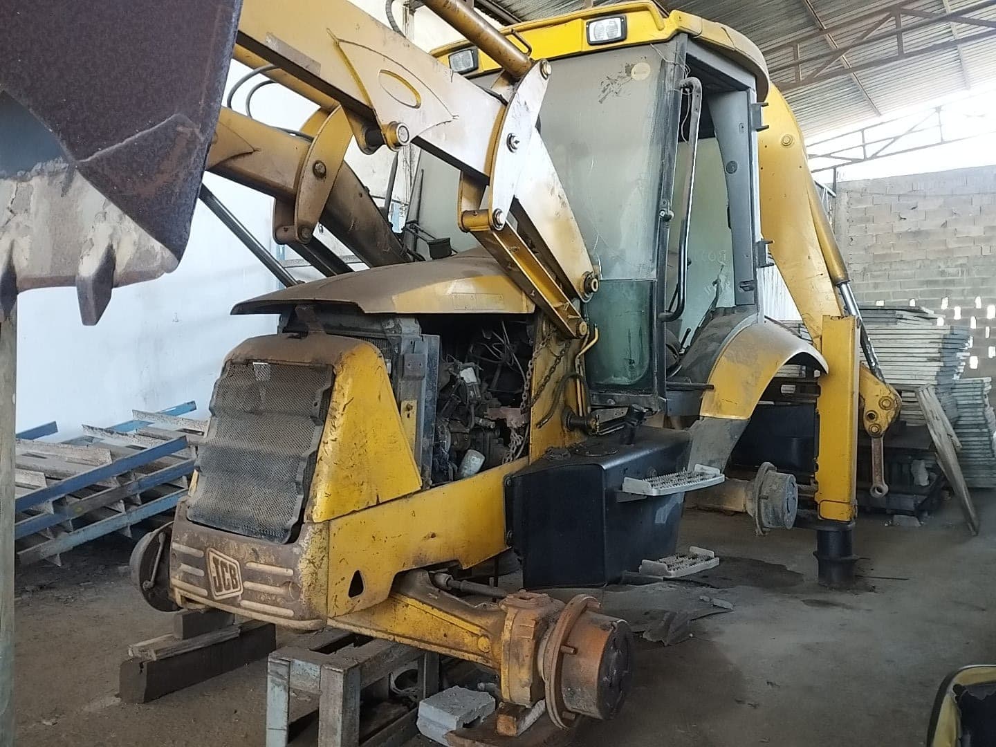 Retroescavadora — JCB | Backhoe loader — JCB — imagem 9