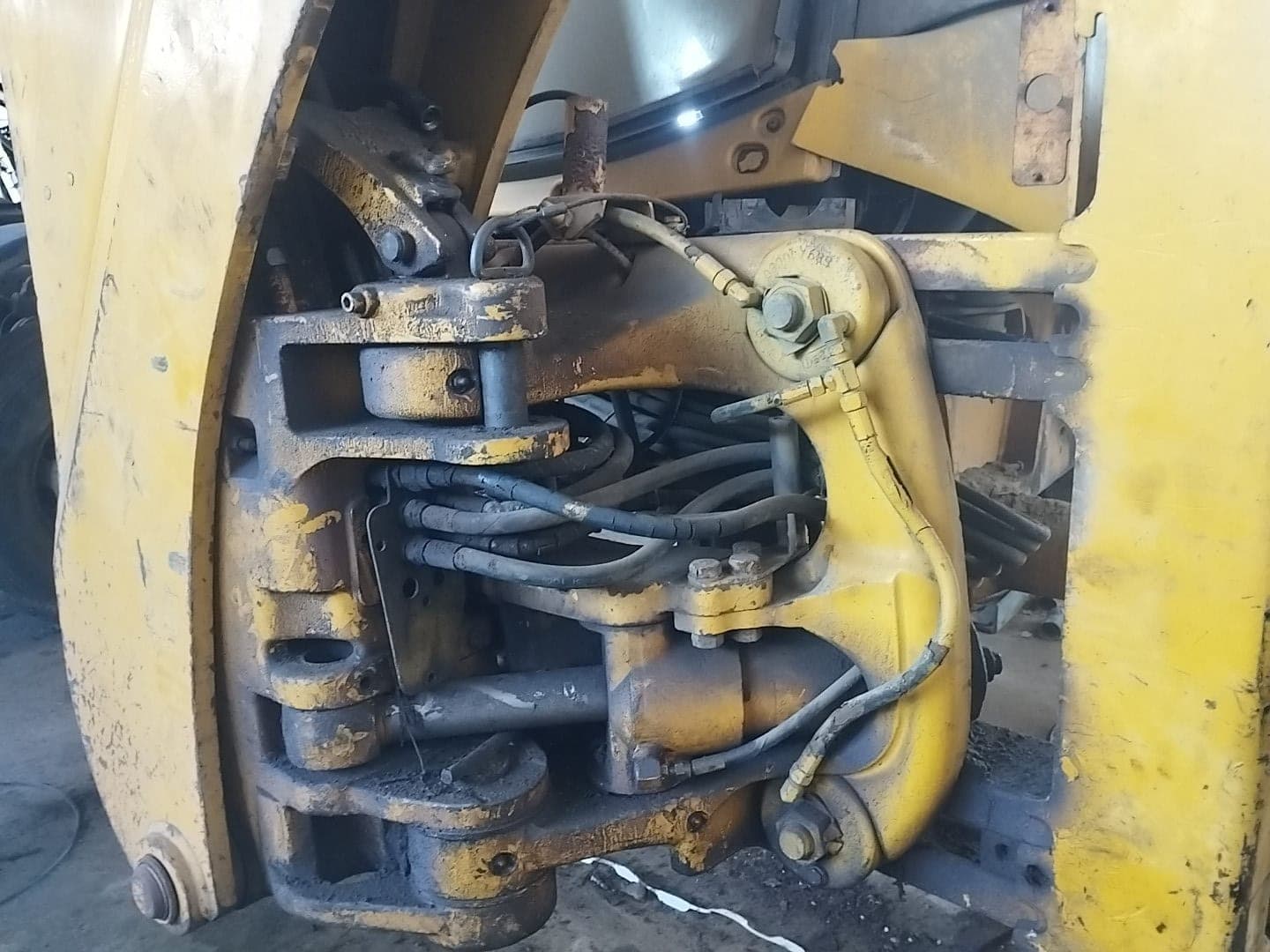 Retroescavadora — JCB | Backhoe loader — JCB — imagem 3