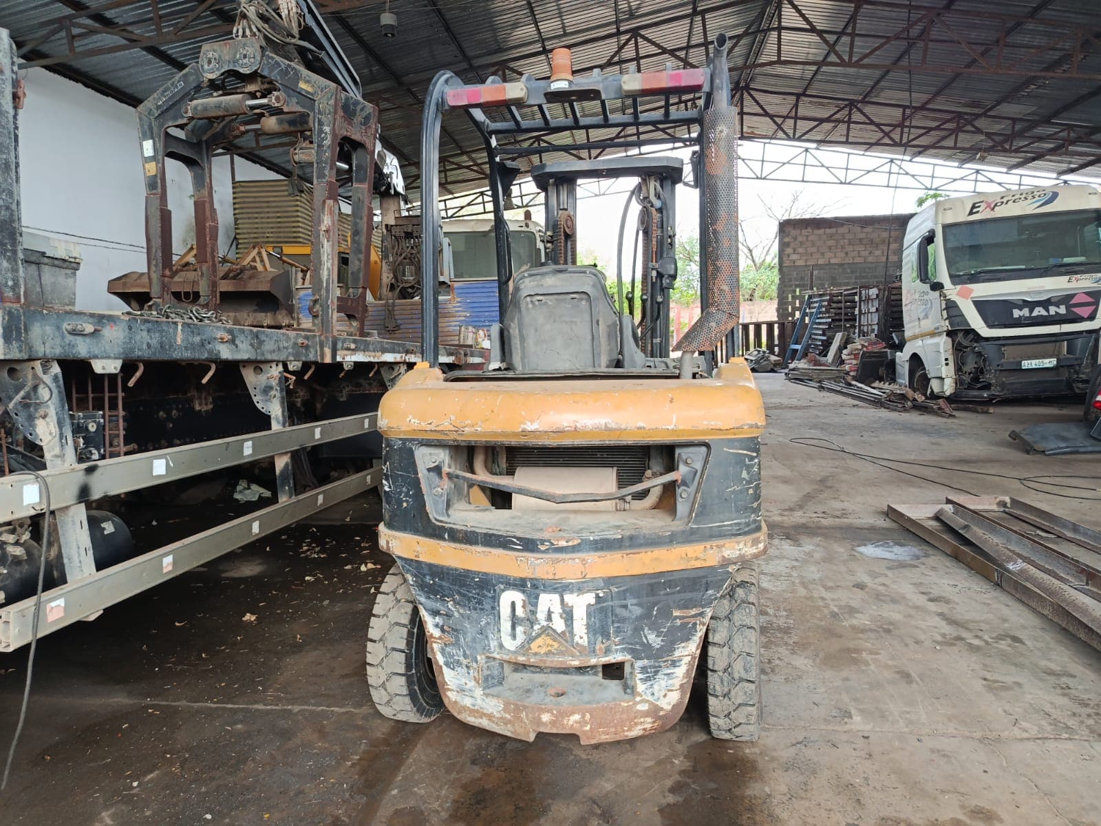 Montacargas — Caterpillar | Forklift — Caterpillar — imagen 7