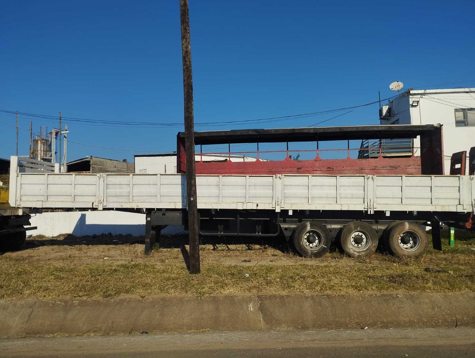 Semirremolque | Semi-trailer — imagen 2