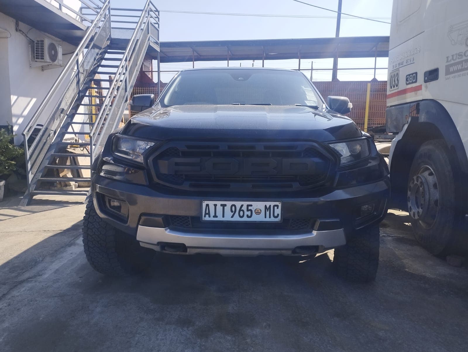Light vehicle — Ford Ranger Raptor — 2019 — image 14