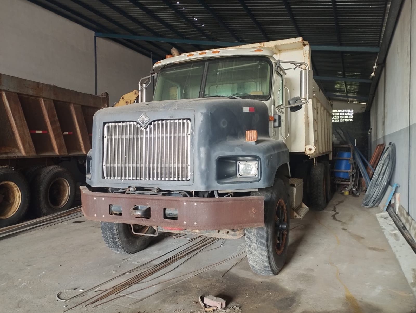 Camión volquete — International Paystar 5600 | Dump truck — International Paystar 5600 — imagen 9