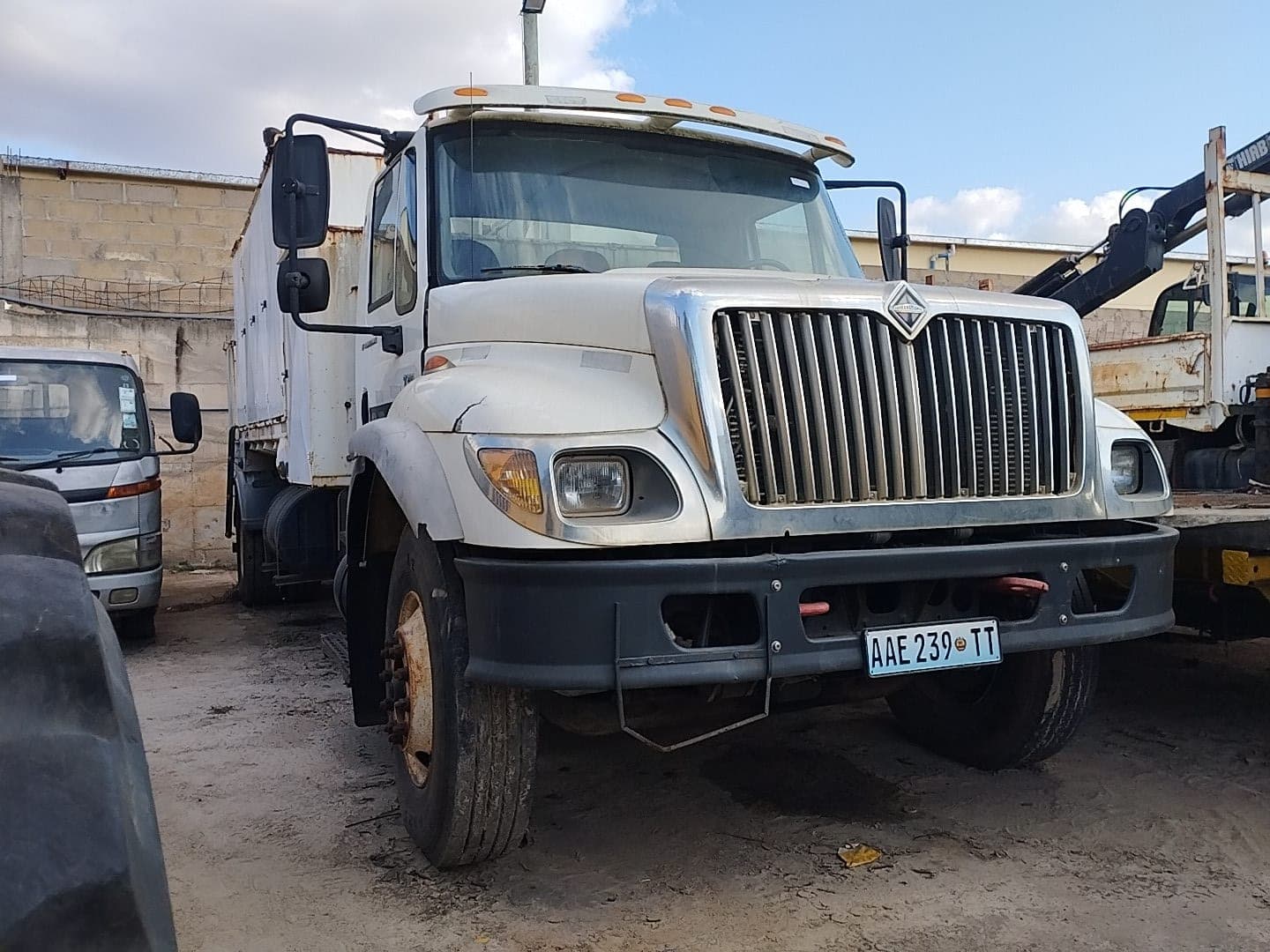 Camión taller — International Paystar 6.50M | Workshop truck — International Paystar 6.50M — imagen 1