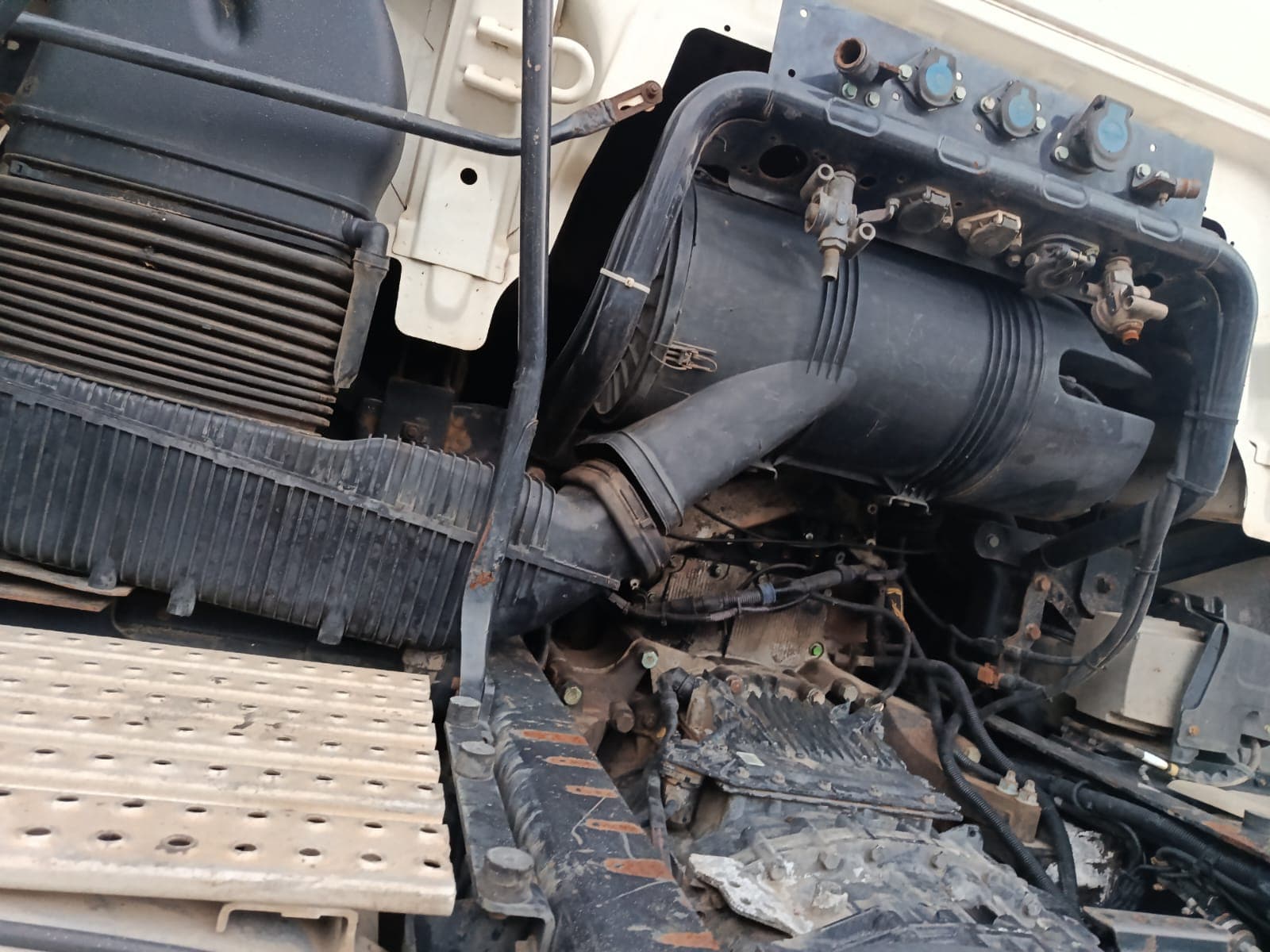 Camión — MAN TGX 26.440 | Truck — MAN TGX 26.440 — imagen 5