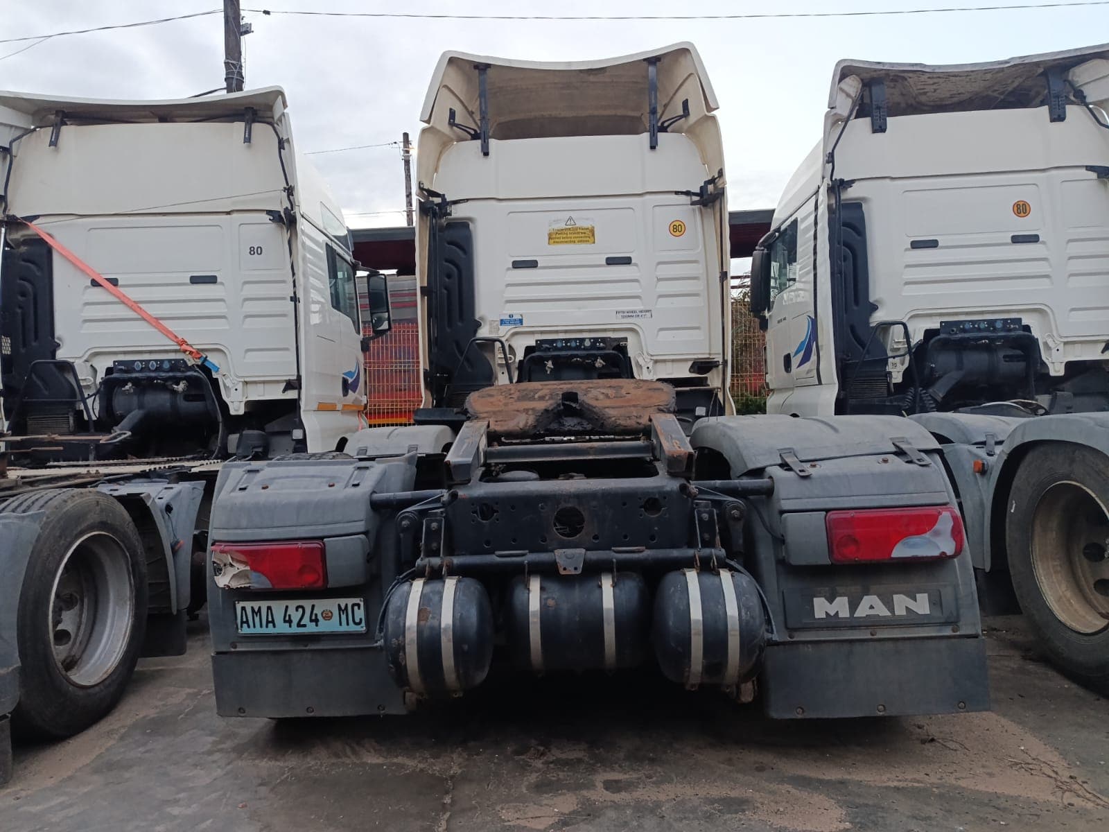 Camión — MAN TGX 26.440 | Truck — MAN TGX 26.440 — imagen 4