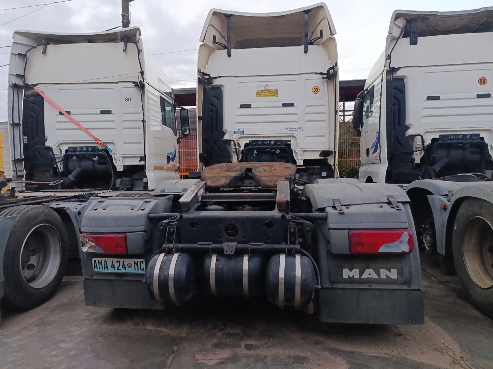 Camión — MAN TGX 26.440 | Truck — MAN TGX 26.440 — imagen 2