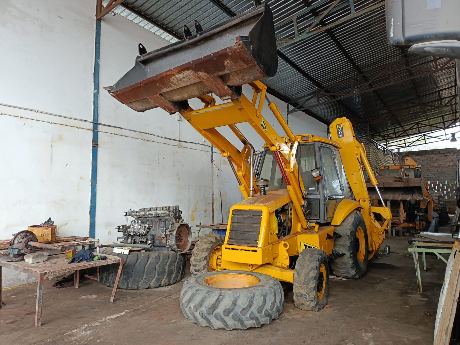 Pelleuse chargeuse — JCB 3CX-4 — 1994 | Pelleuse chargeuse — JCB 3CX-4 — 1994