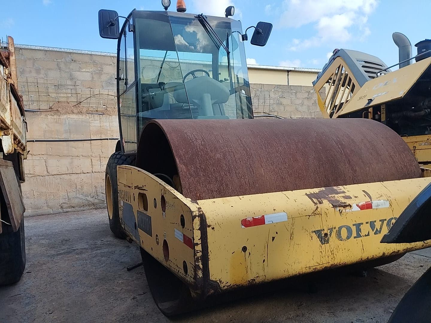 Rouleau compresseur — Volvo SD100DC | Rouleau compresseur — Volvo SD100DC