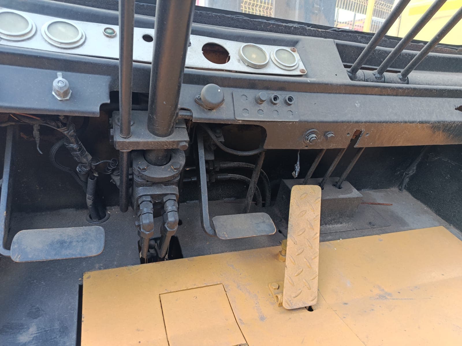 Montacargas — Caterpillar V150 | Forklift — Caterpillar V150 — imagen 8