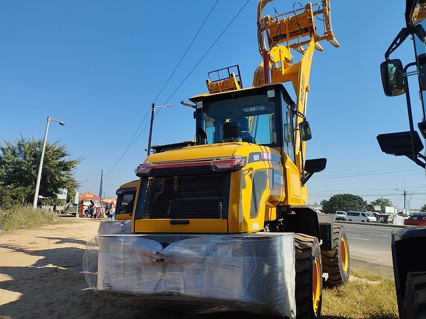 Cargadora sobre ruedas — HZZG — 2025 | Wheel loader — HZZG — 2025 — imagen 2